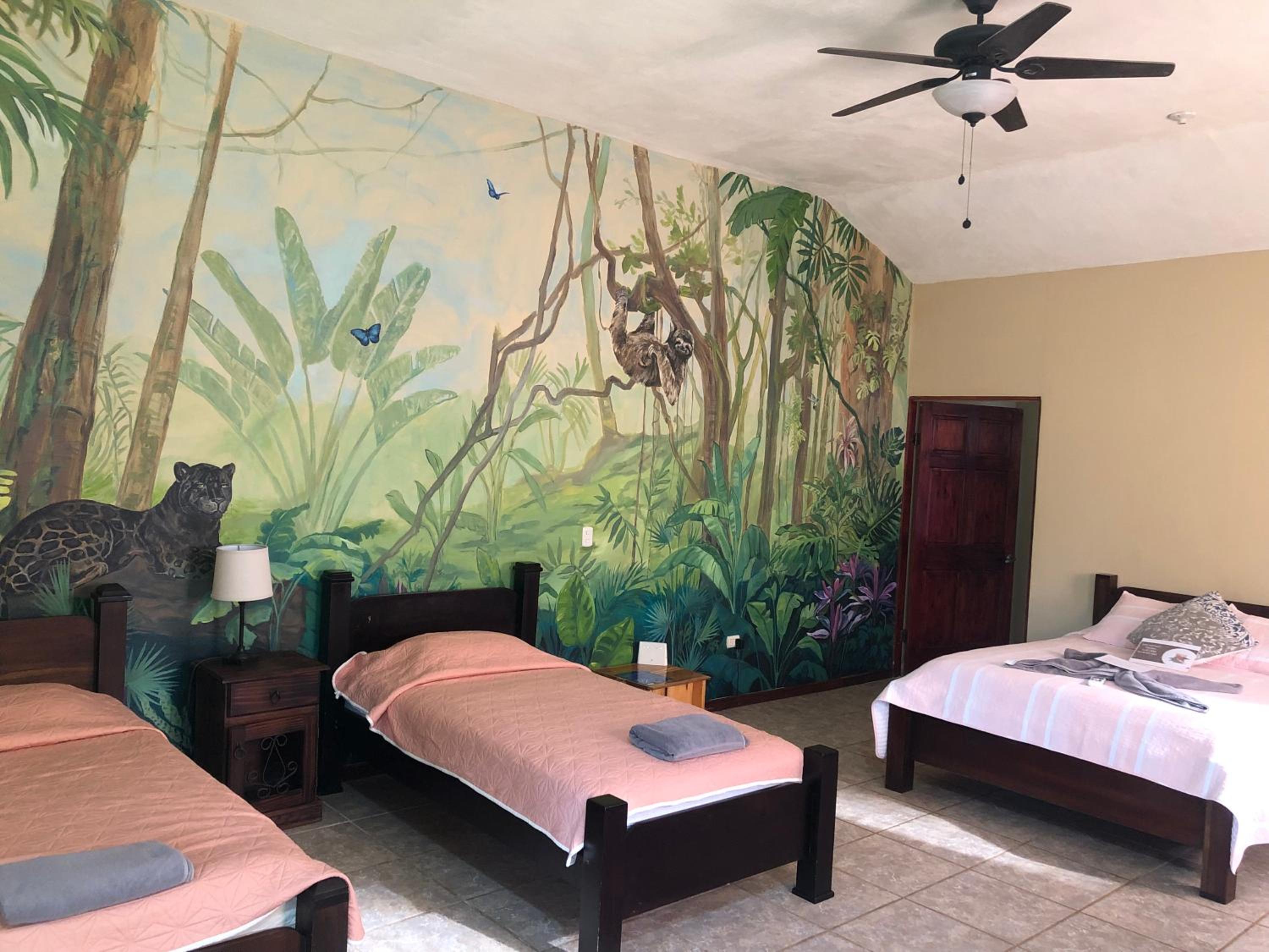 Superior Triple Room photo 2