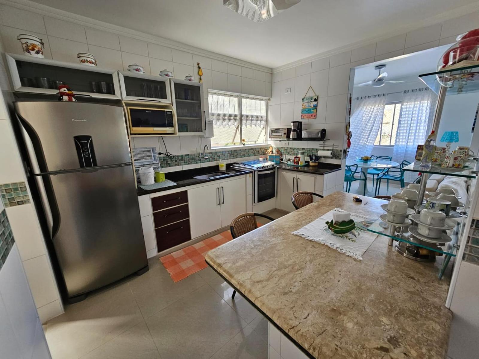 Three-Bedroom Apartment - Photo 5