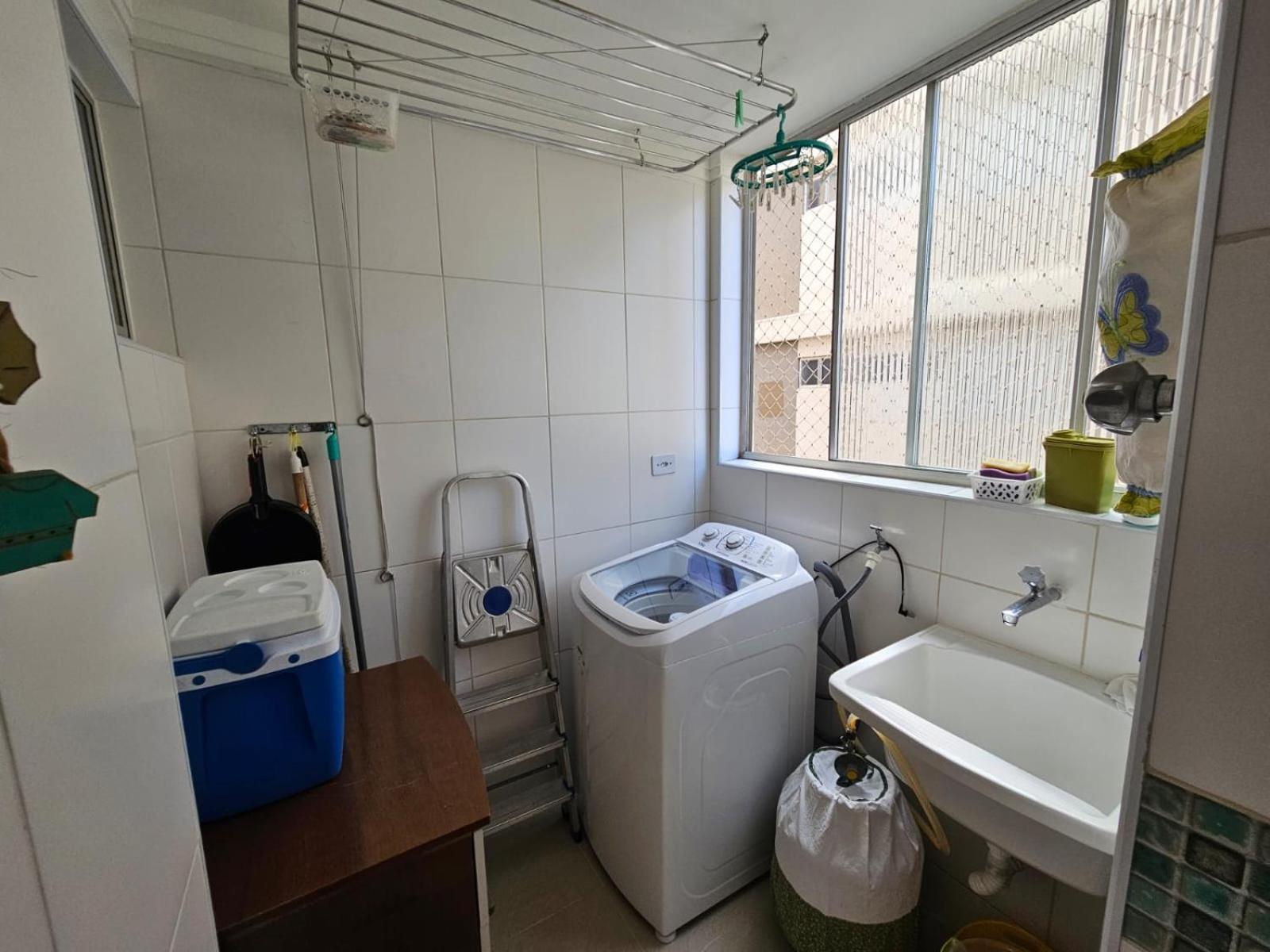 Three-Bedroom Apartment - Photo 11