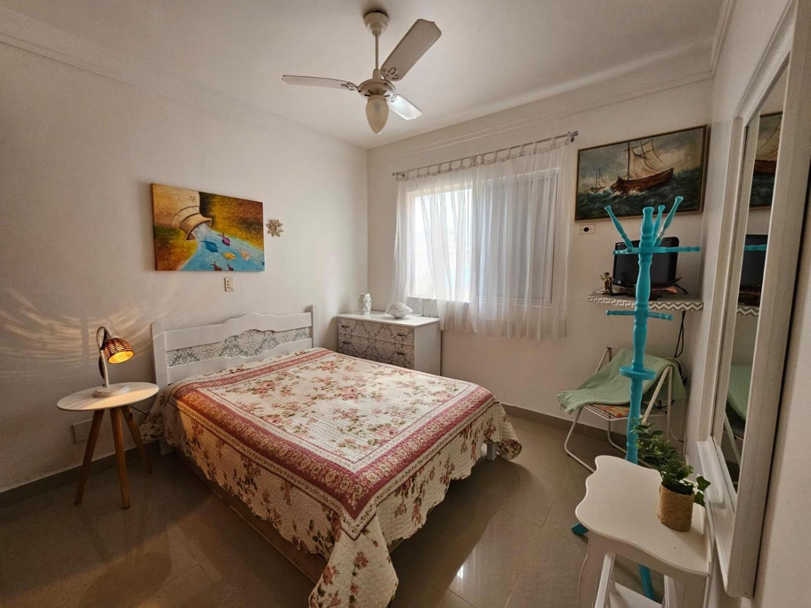 Three-Bedroom Apartment - Photo 21