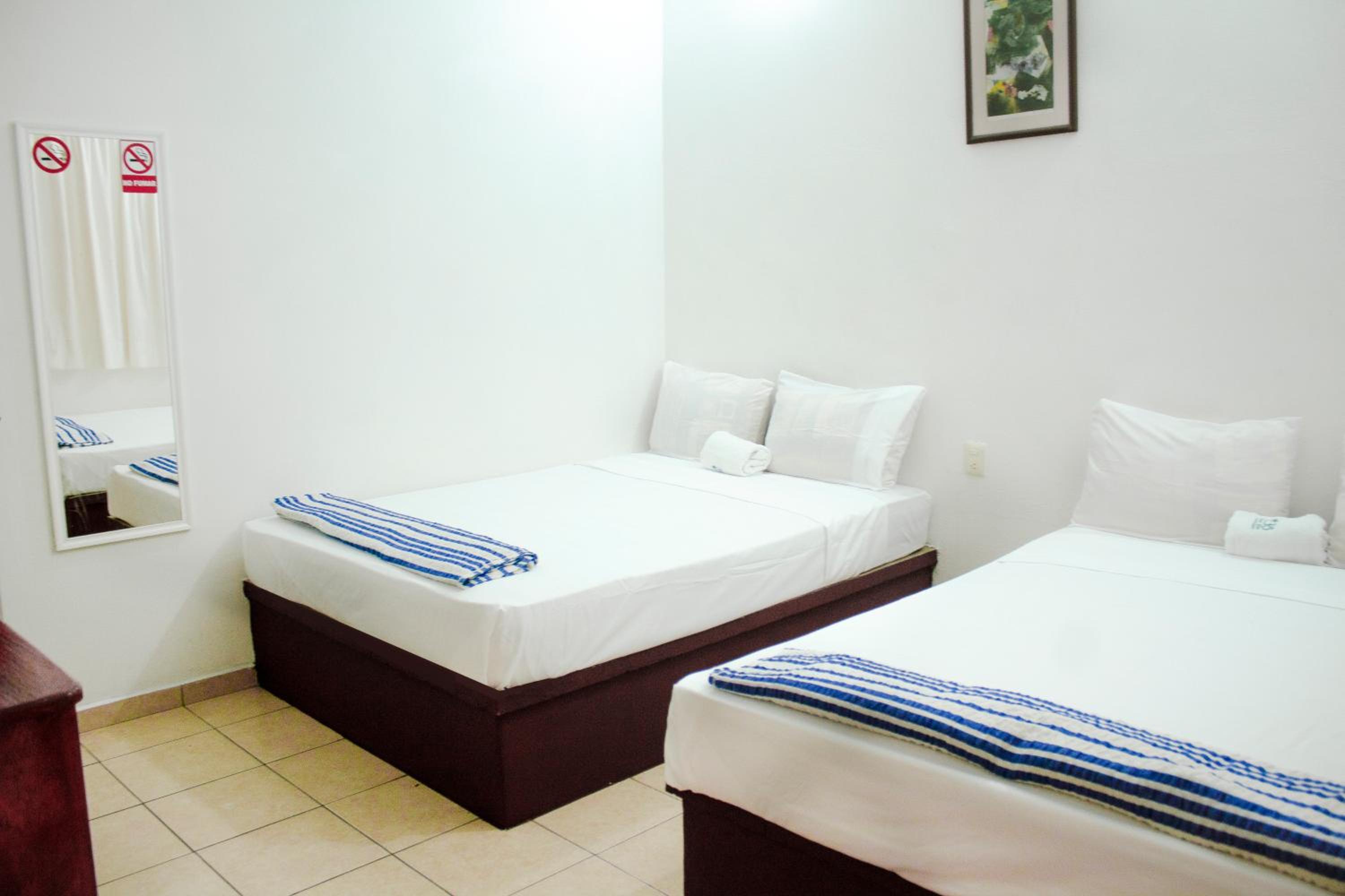 Standard Double Room with Fan - Photo 1
