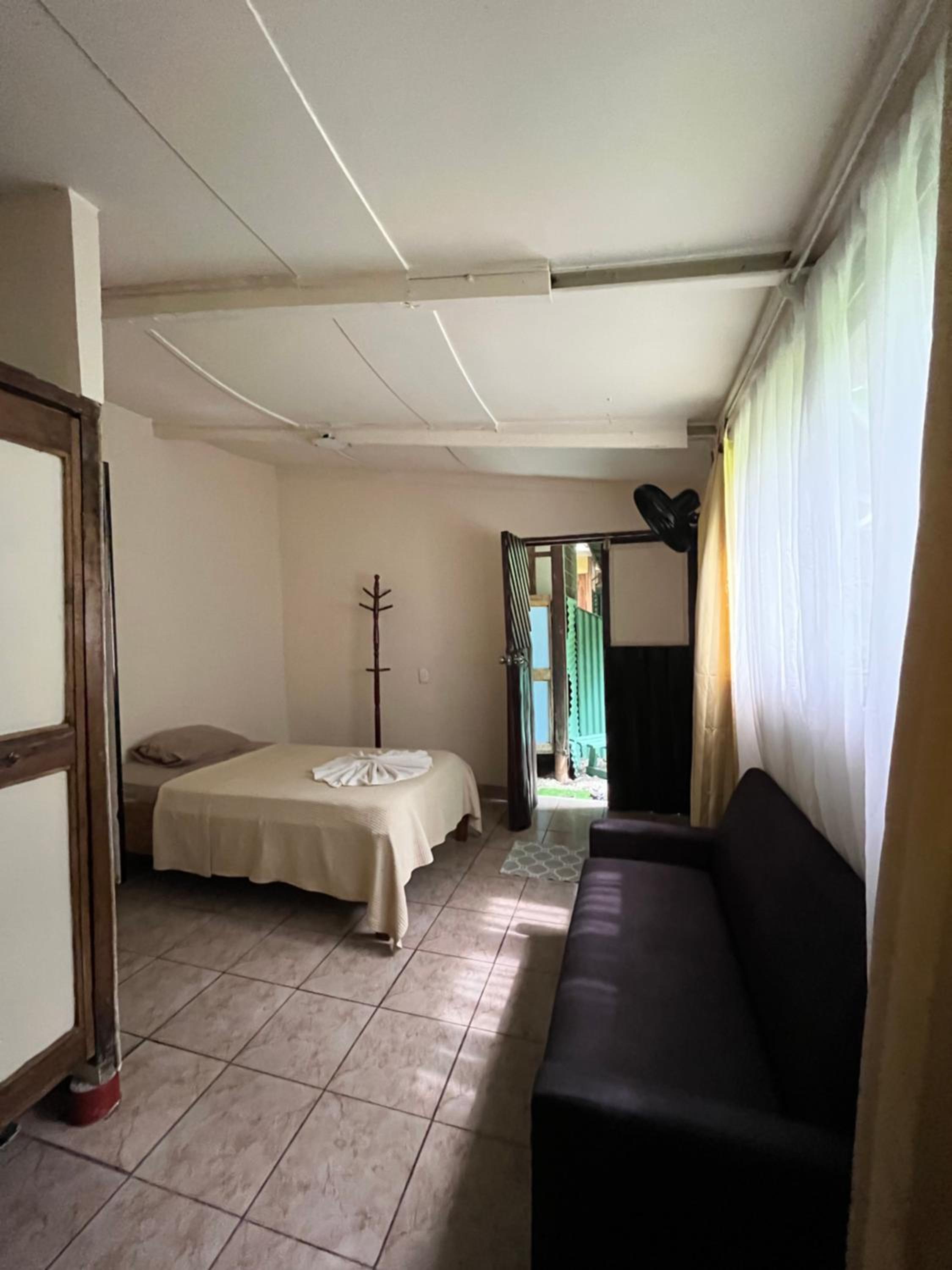 Double Room with Private Bathroom photo 1