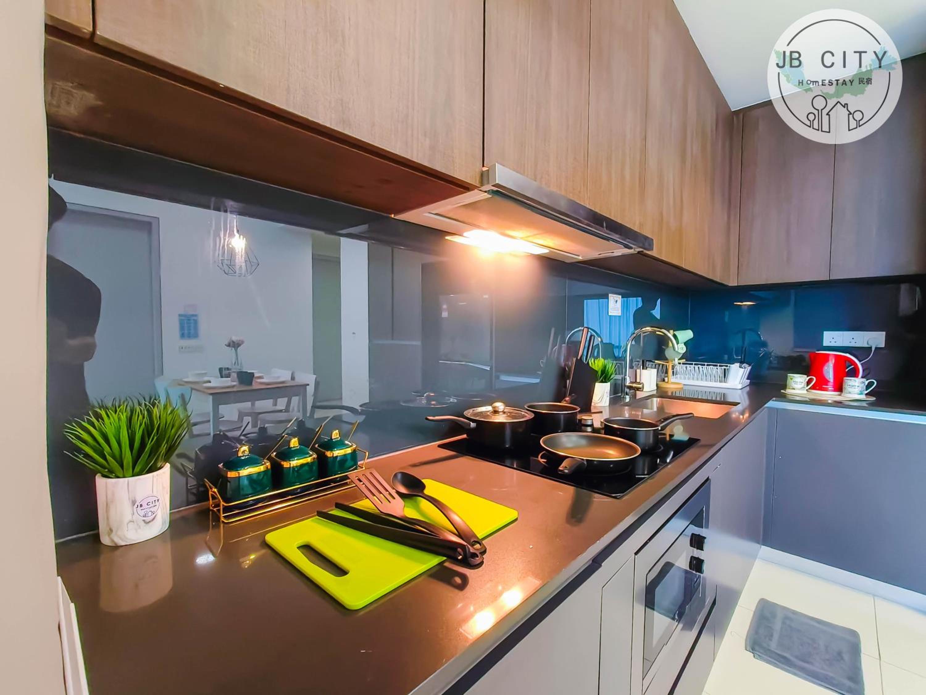 Two-Bedroom Apartment - Photo 9