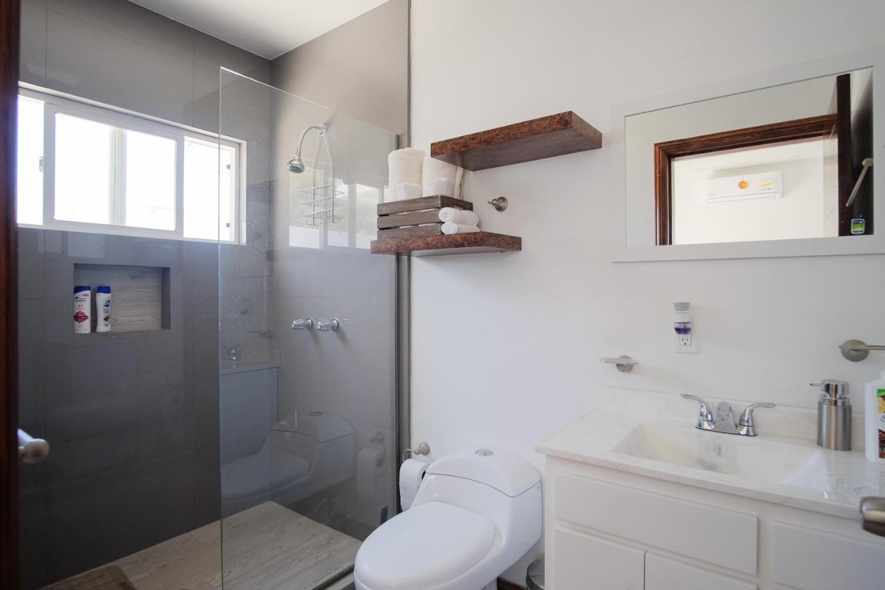 Deluxe Double Room with Balcony photo 3