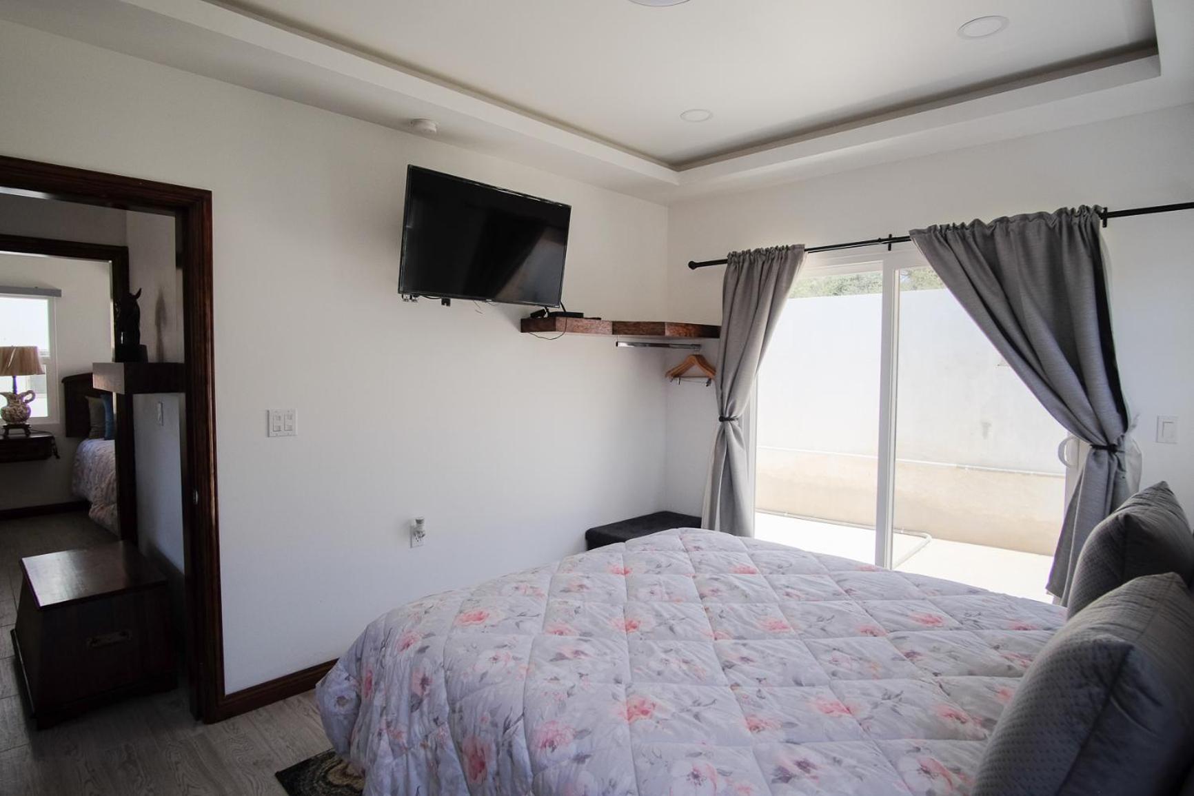 Deluxe Double Room with Balcony photo 1