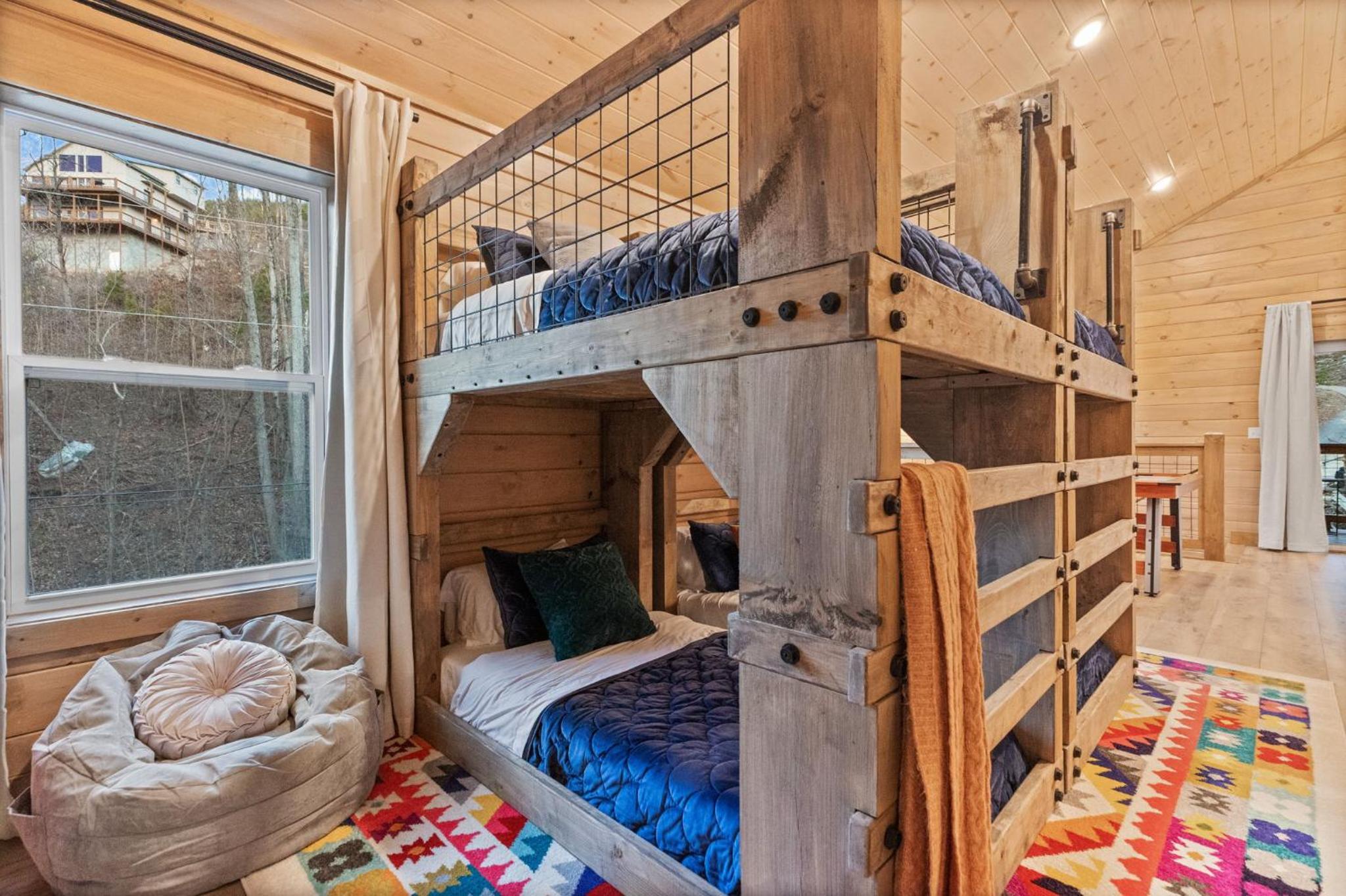 Three-Bedroom Chalet photo 2