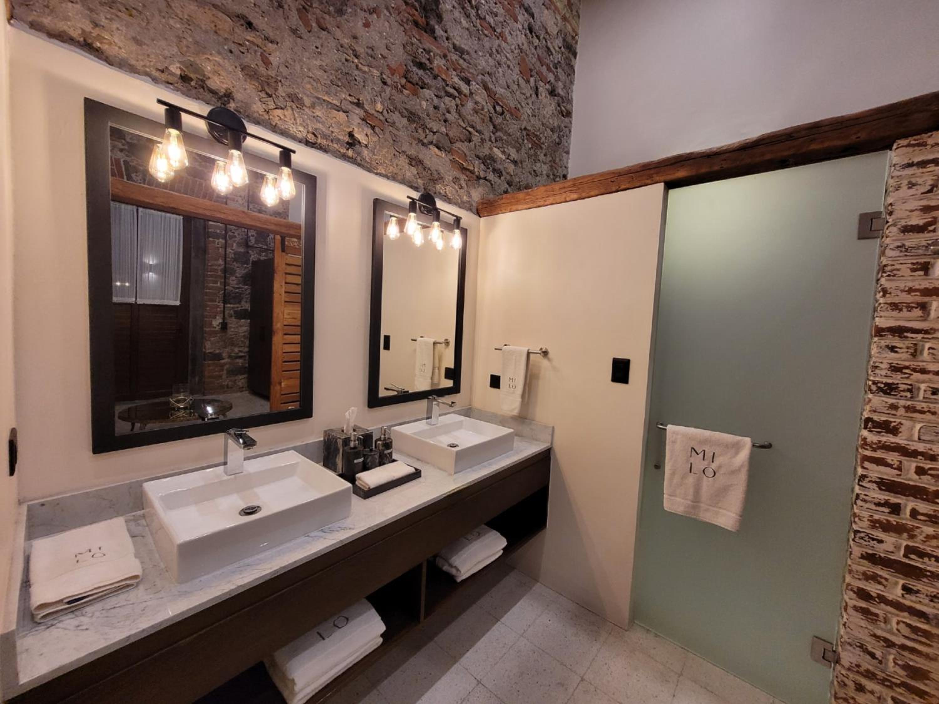 Presidential Suite photo 3
