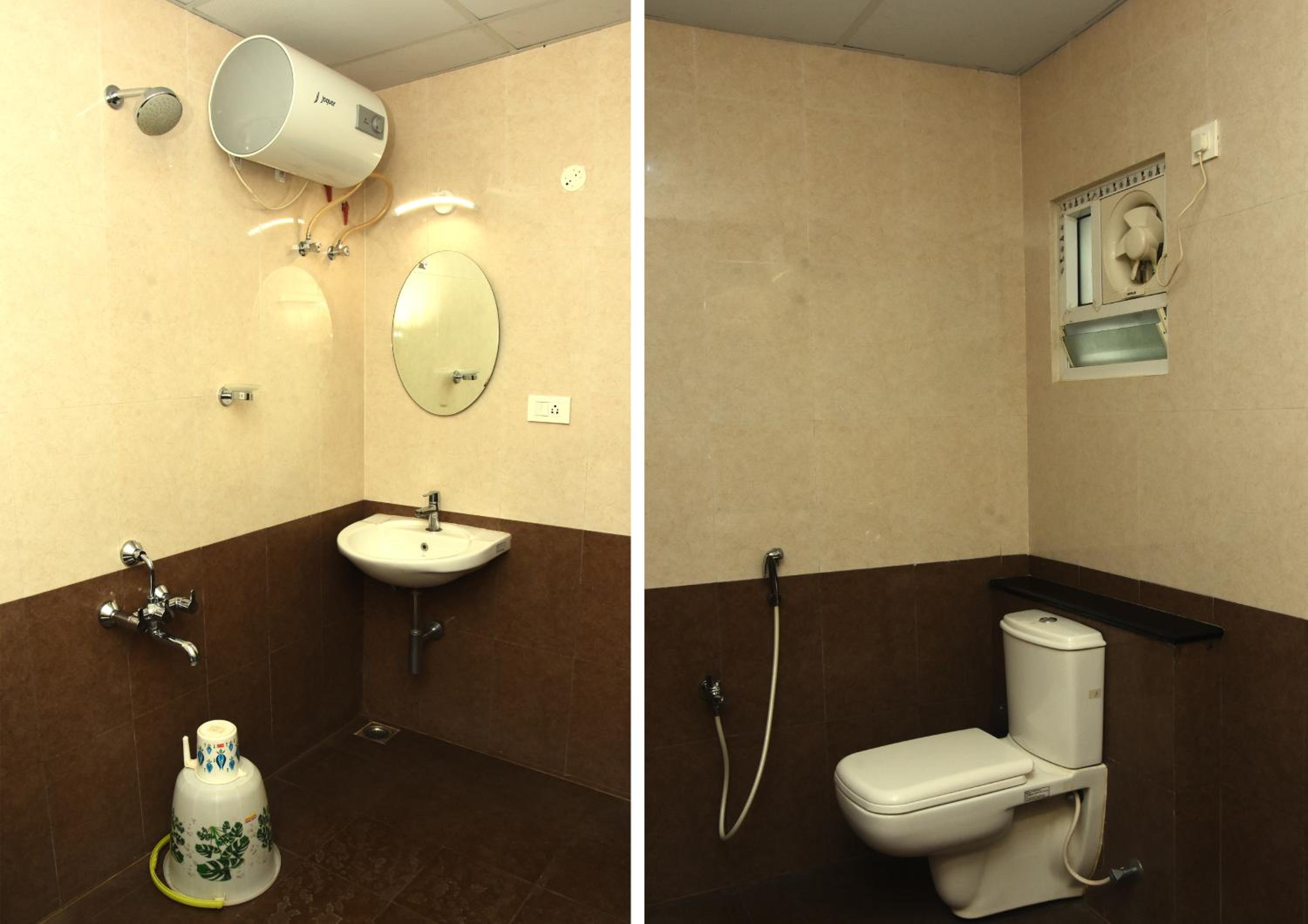 Standard Double Room with Fan - Photo 9