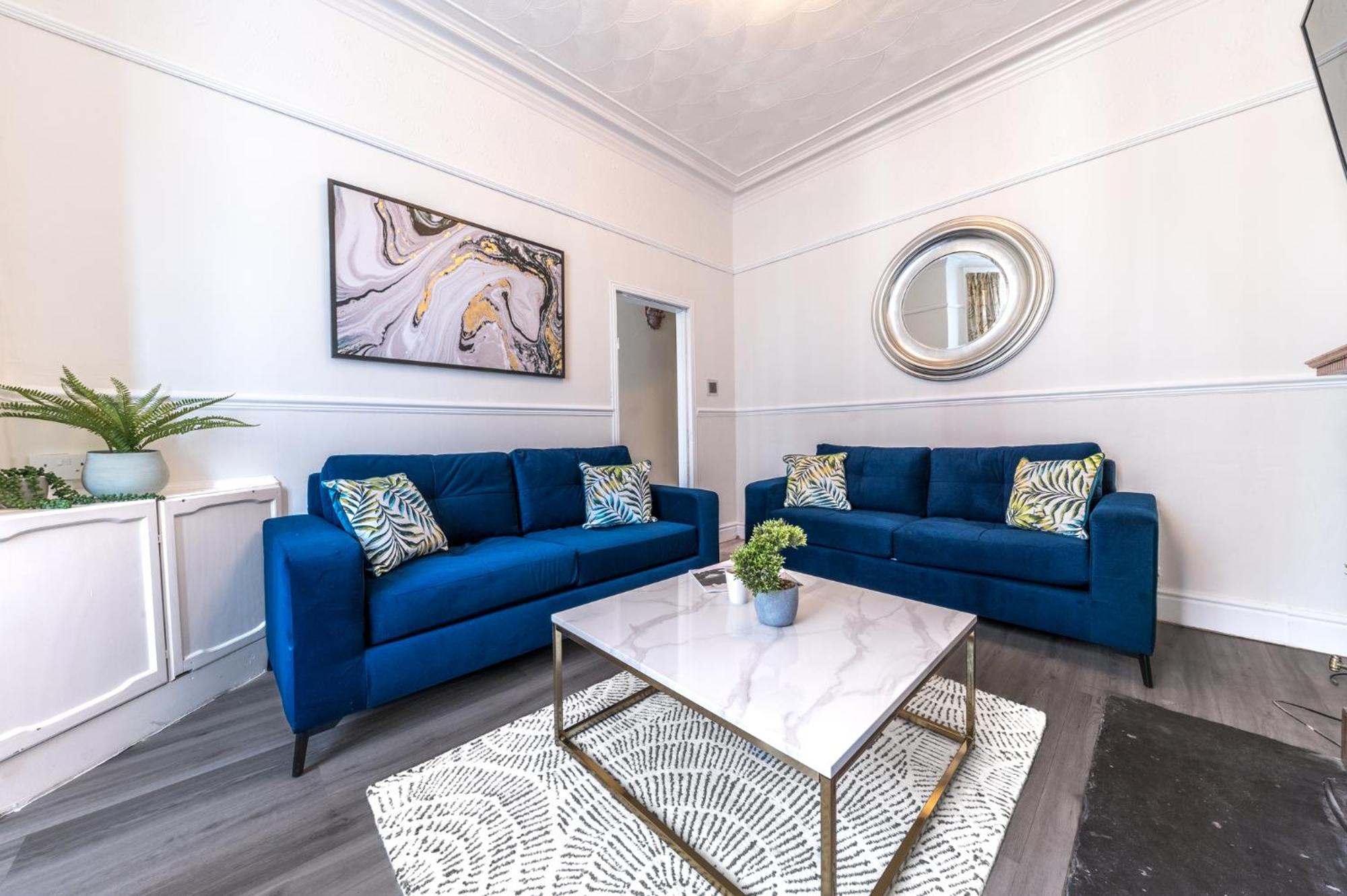 Apartment photo 1
