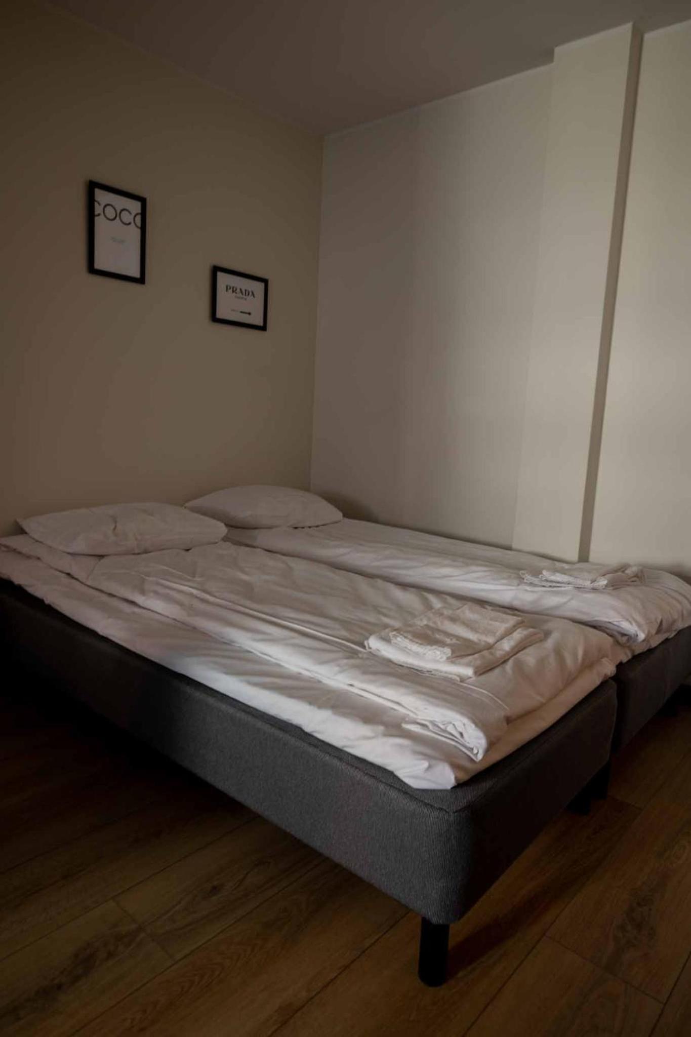 One-Bedroom Apartment photo 3