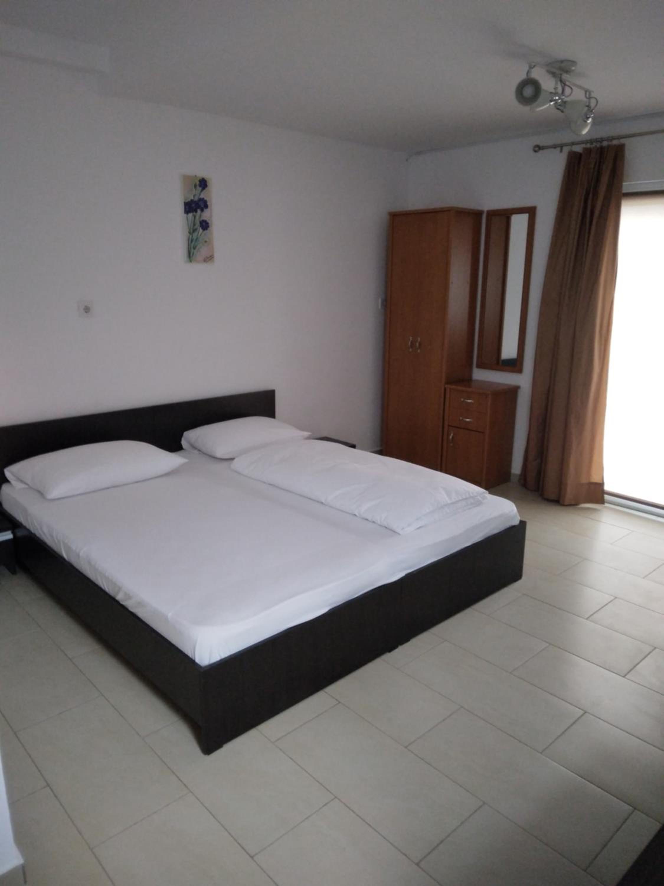 Villa photo 3