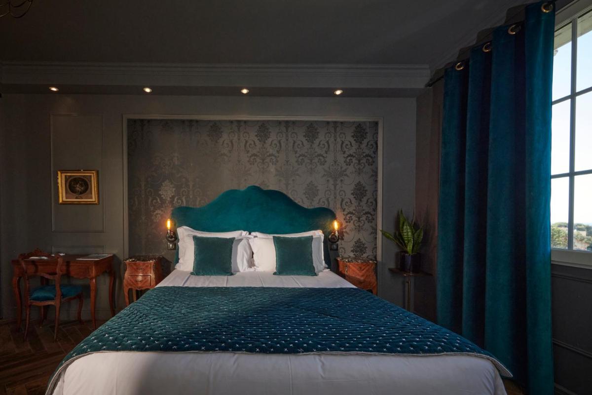 Deluxe Double Room with Sea View photo 3