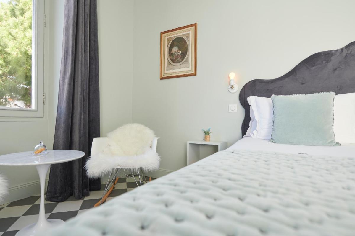 Double Room with Sea View photo 2