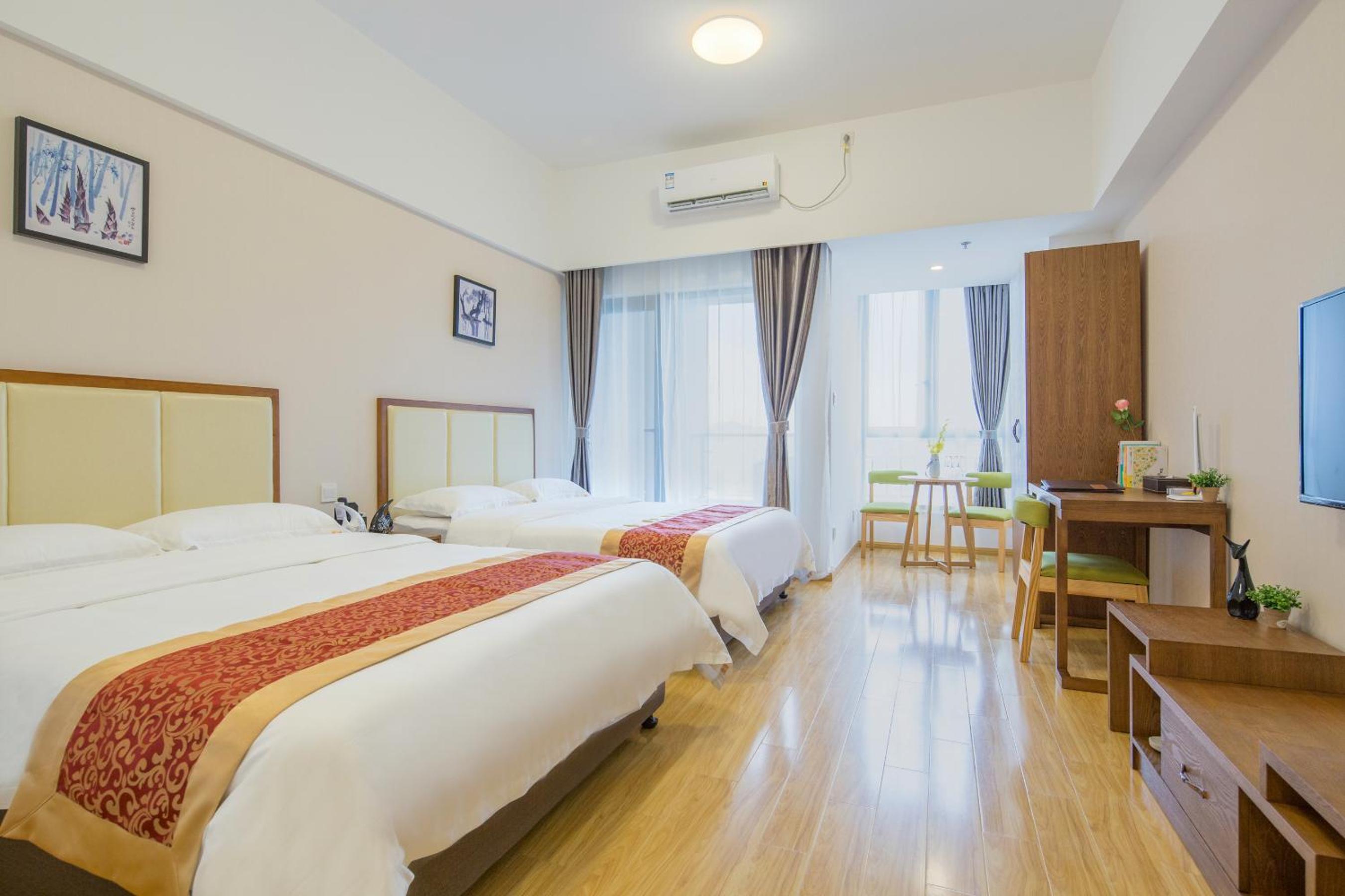 Deluxe Twin Room photo 1