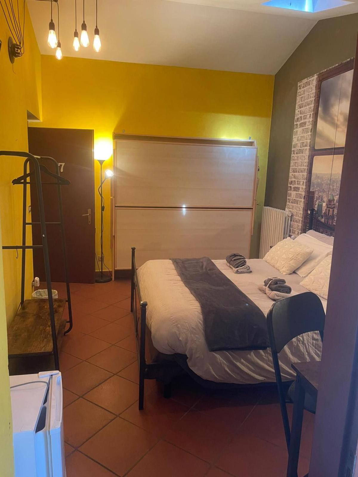Double Room - Attic photo 2