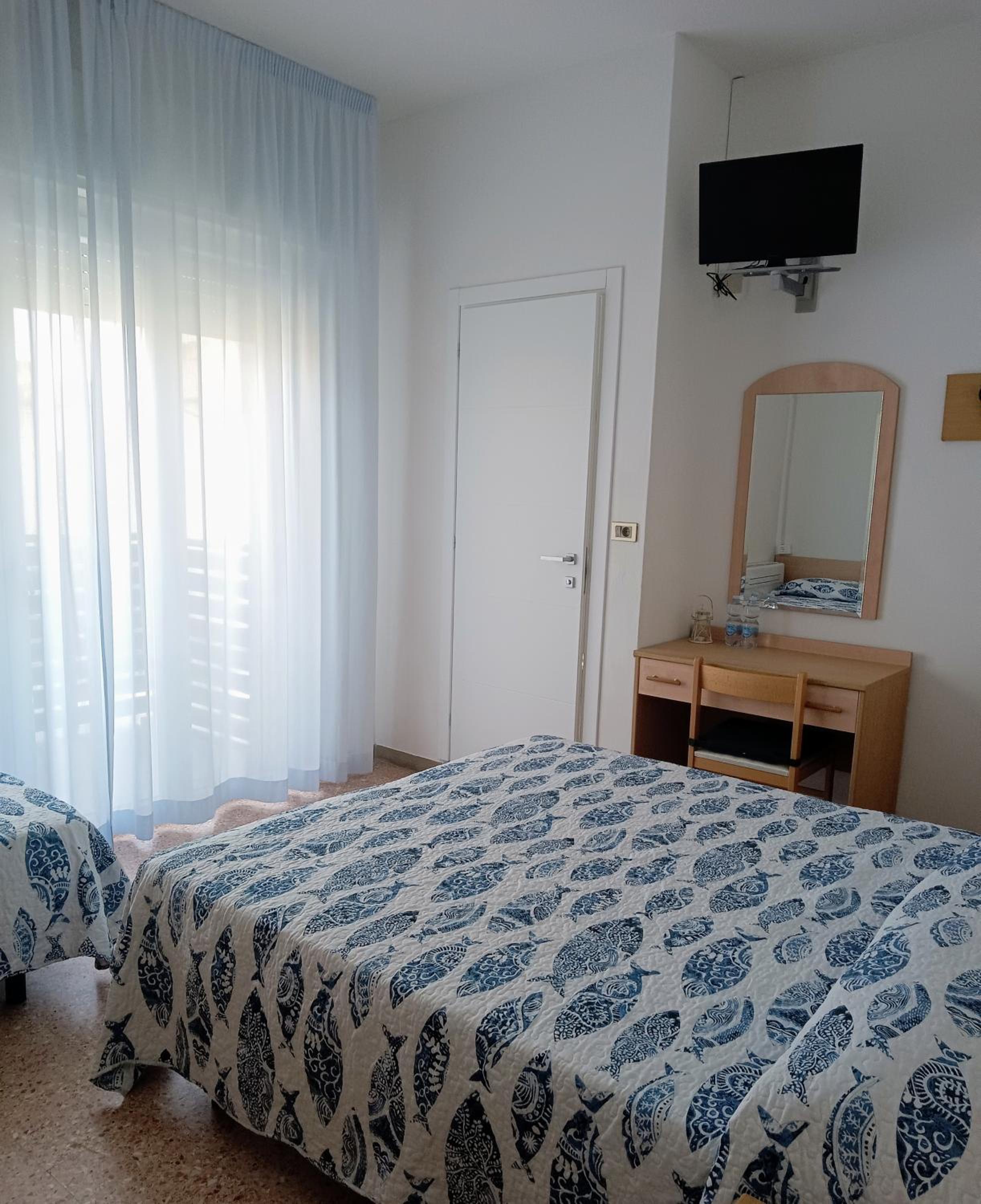 Triple Room with Private Bathroom