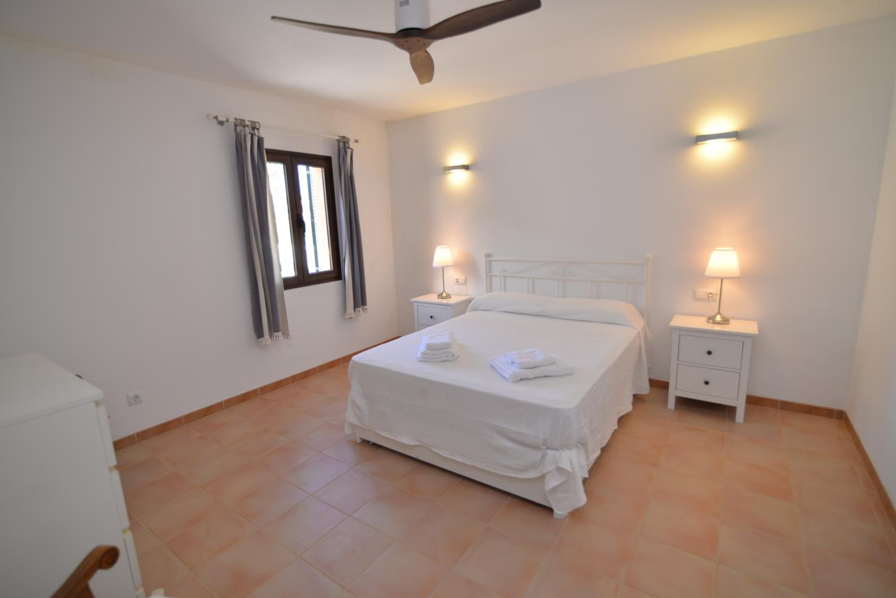 Casa de cinco habitaciones