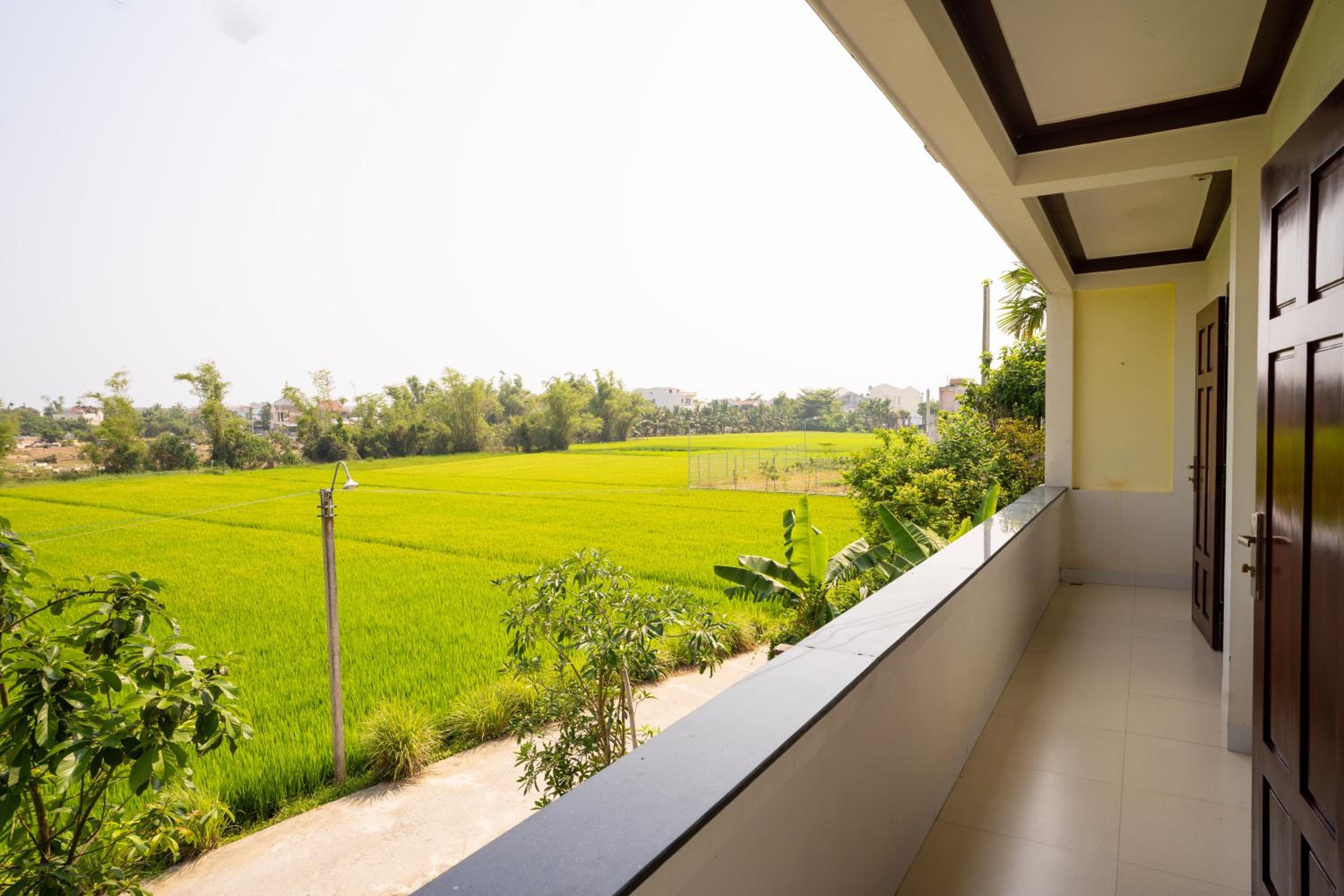 Deluxe Double or Twin Room with Pool View - Photo 2
