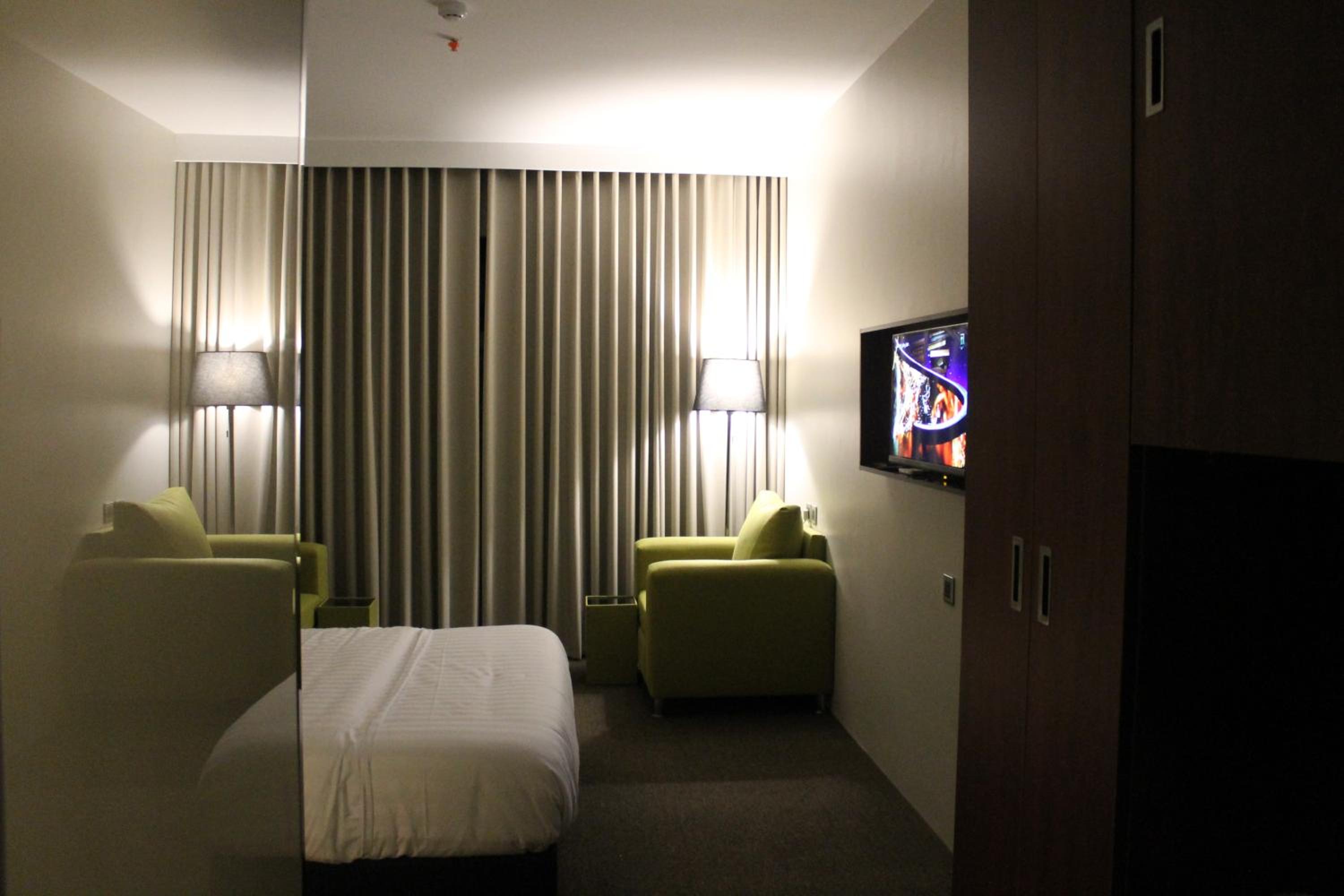 One-Bedroom Suite photo 1