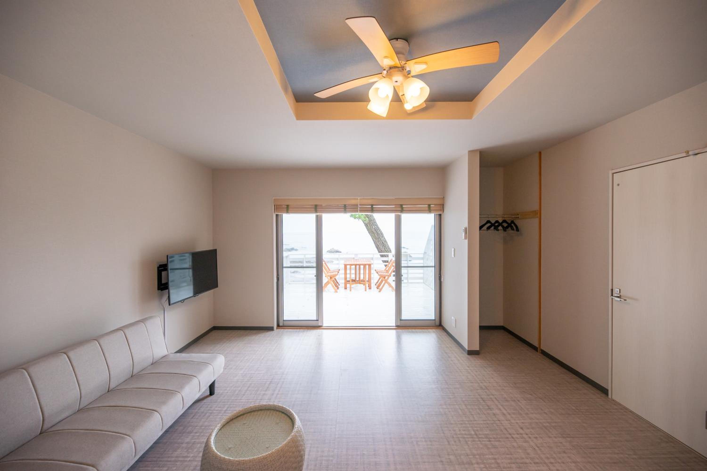 One-Bedroom Villa, Building-C photo 1