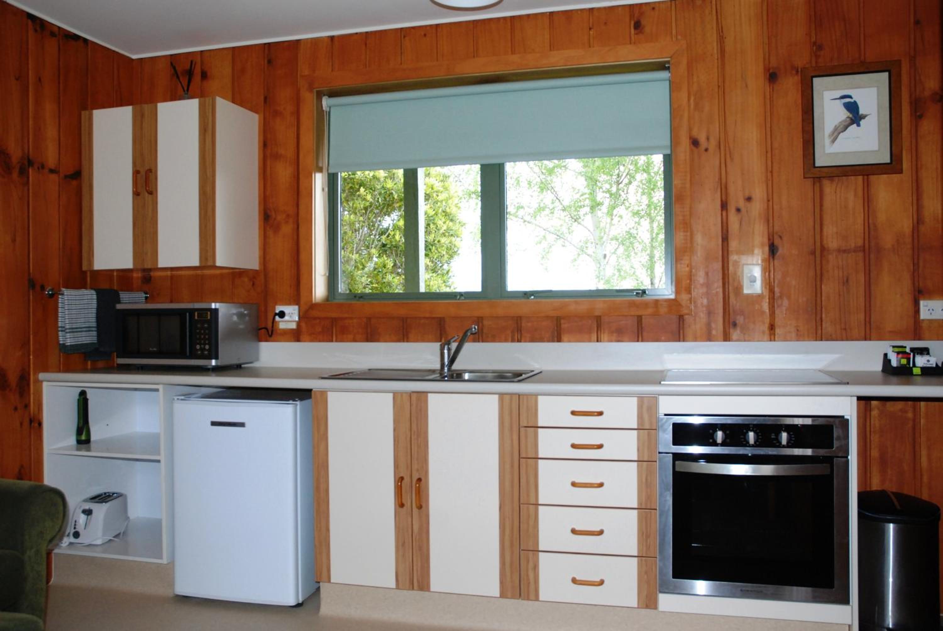 Two-Bedroom Chalet (5 Adults) - Photo 6