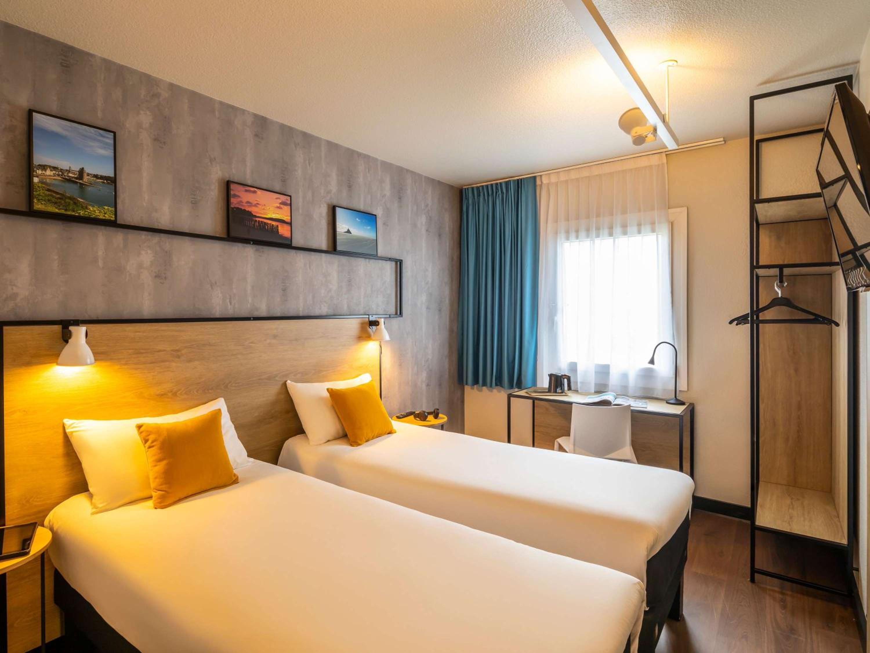 Twin Room - Photo 1