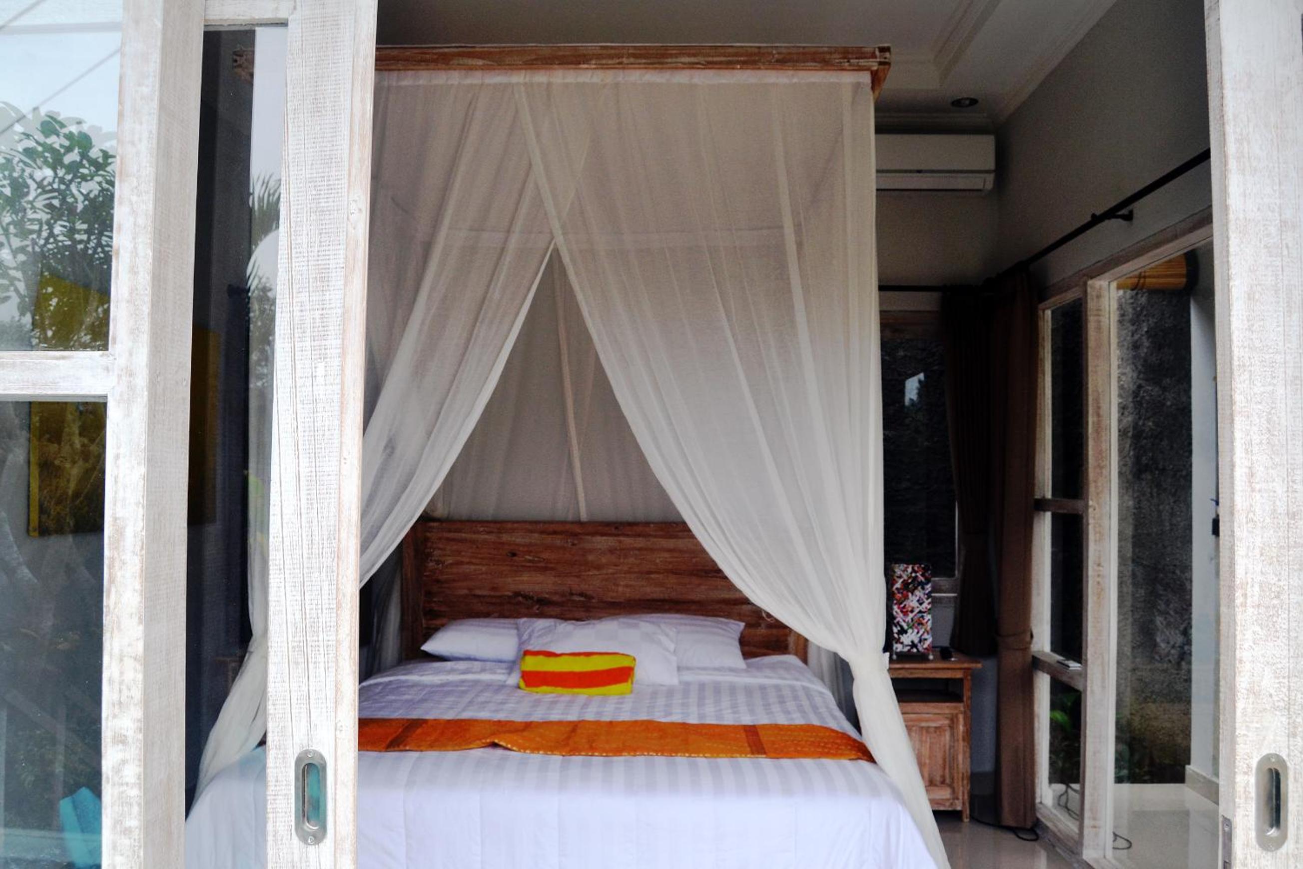 Two-Bedroom Villa - Photo 23