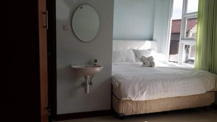 Deluxe Double Room - Photo 15