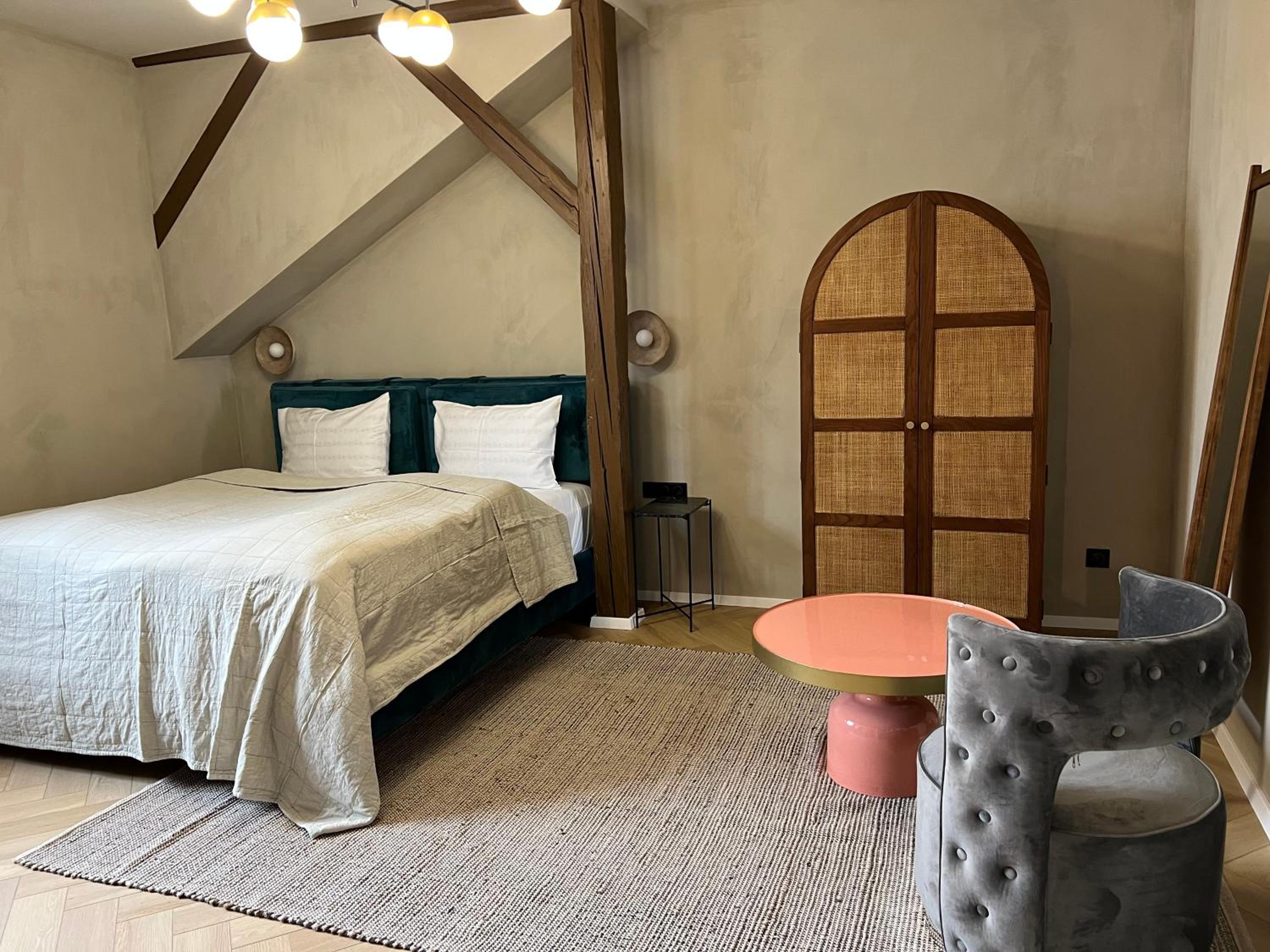 Superior Queen Room