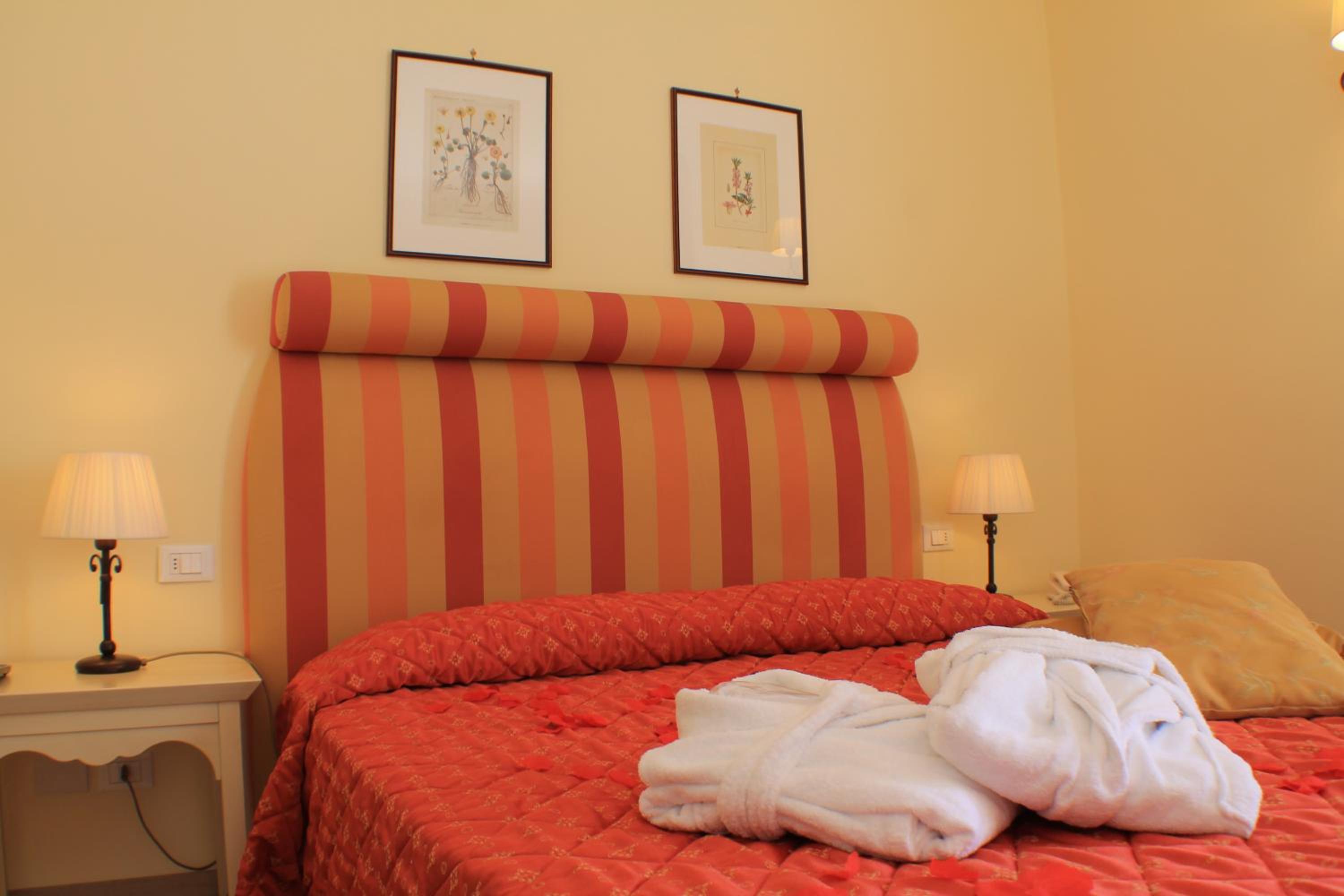 Superior Double Room photo 1