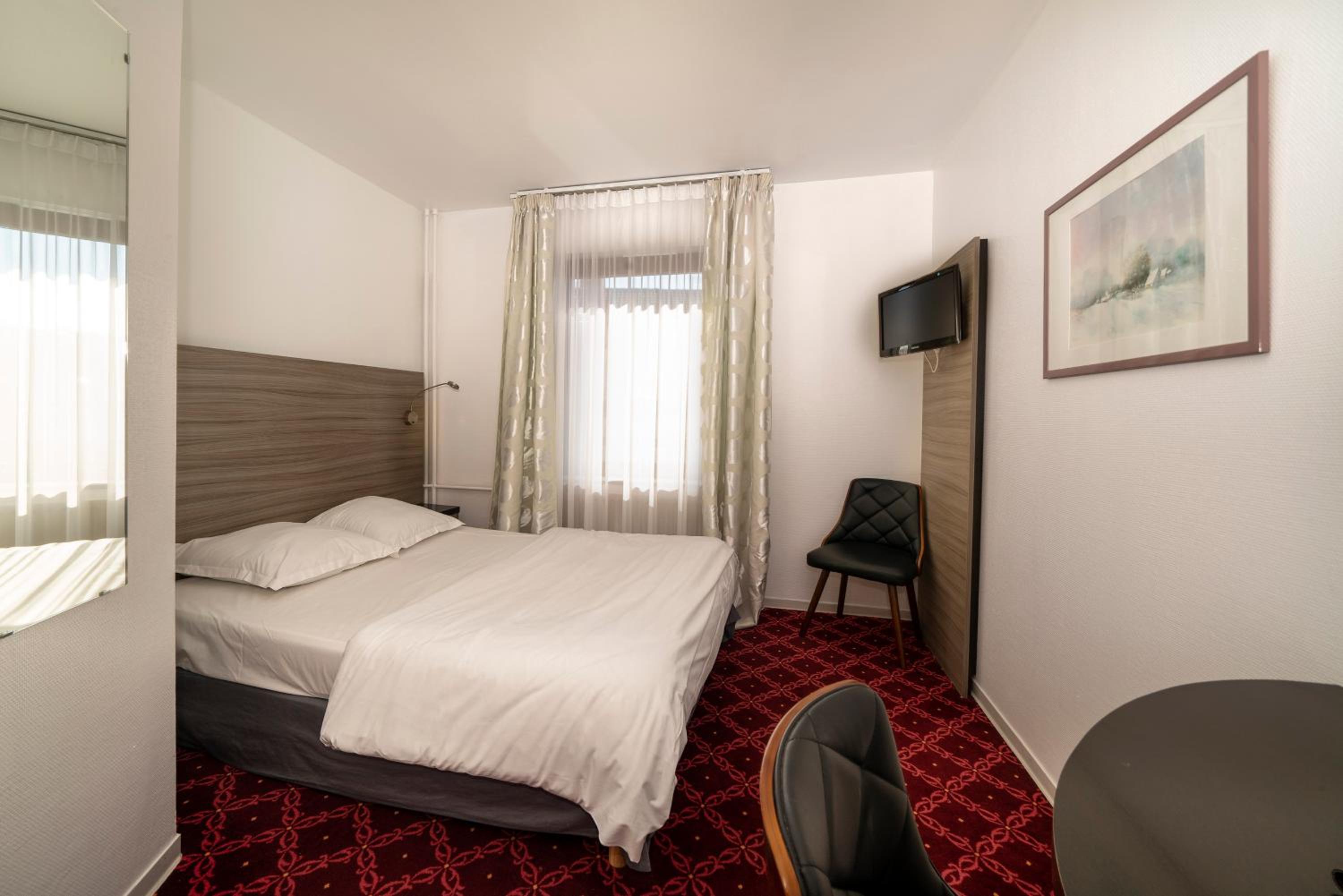 Double Room photo 1
