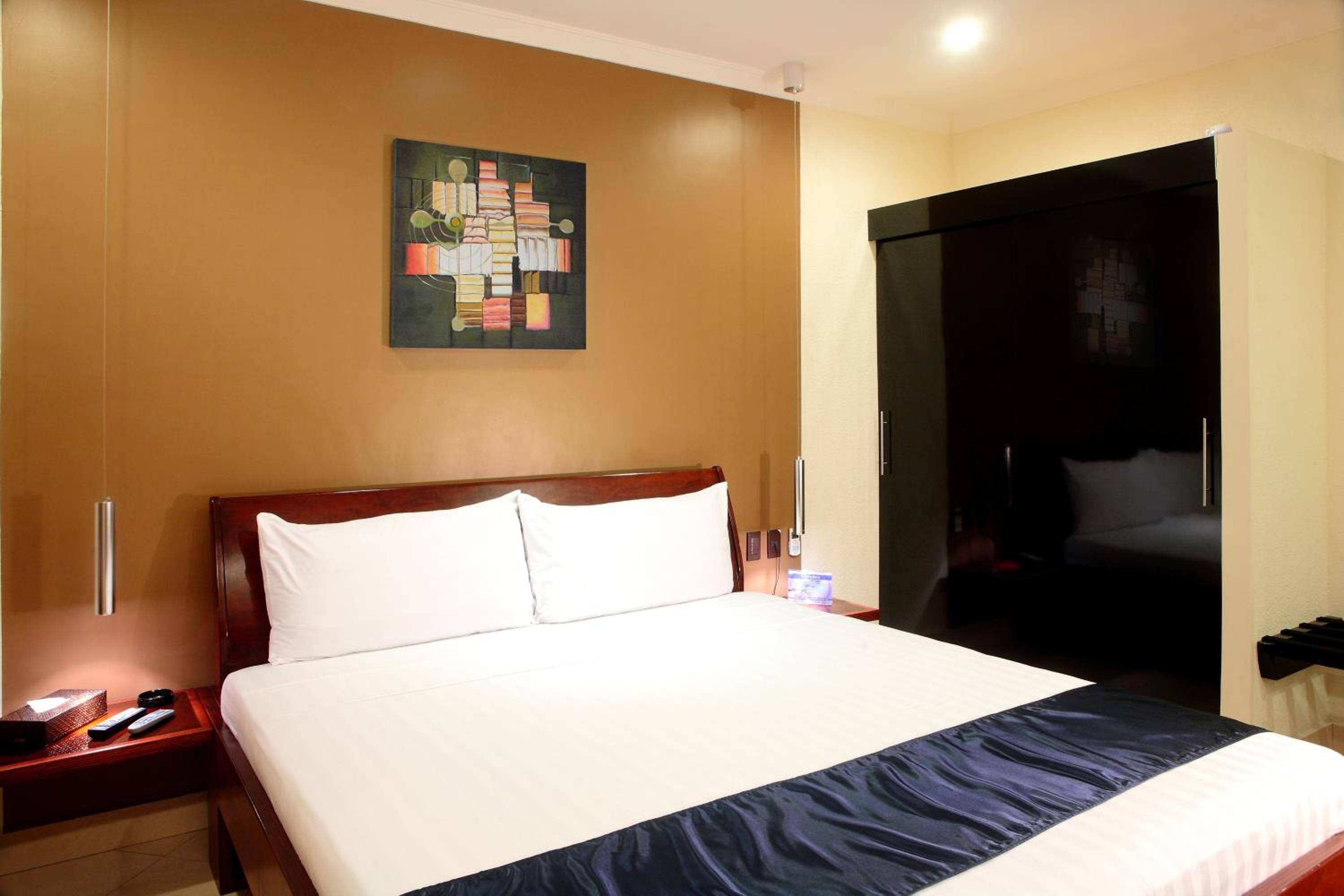 Economy Deluxe Room