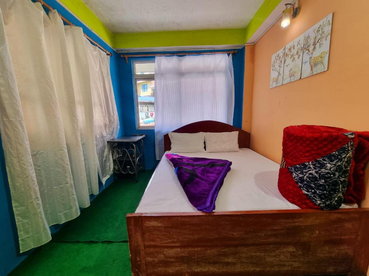 Double or Twin Room photo 2
