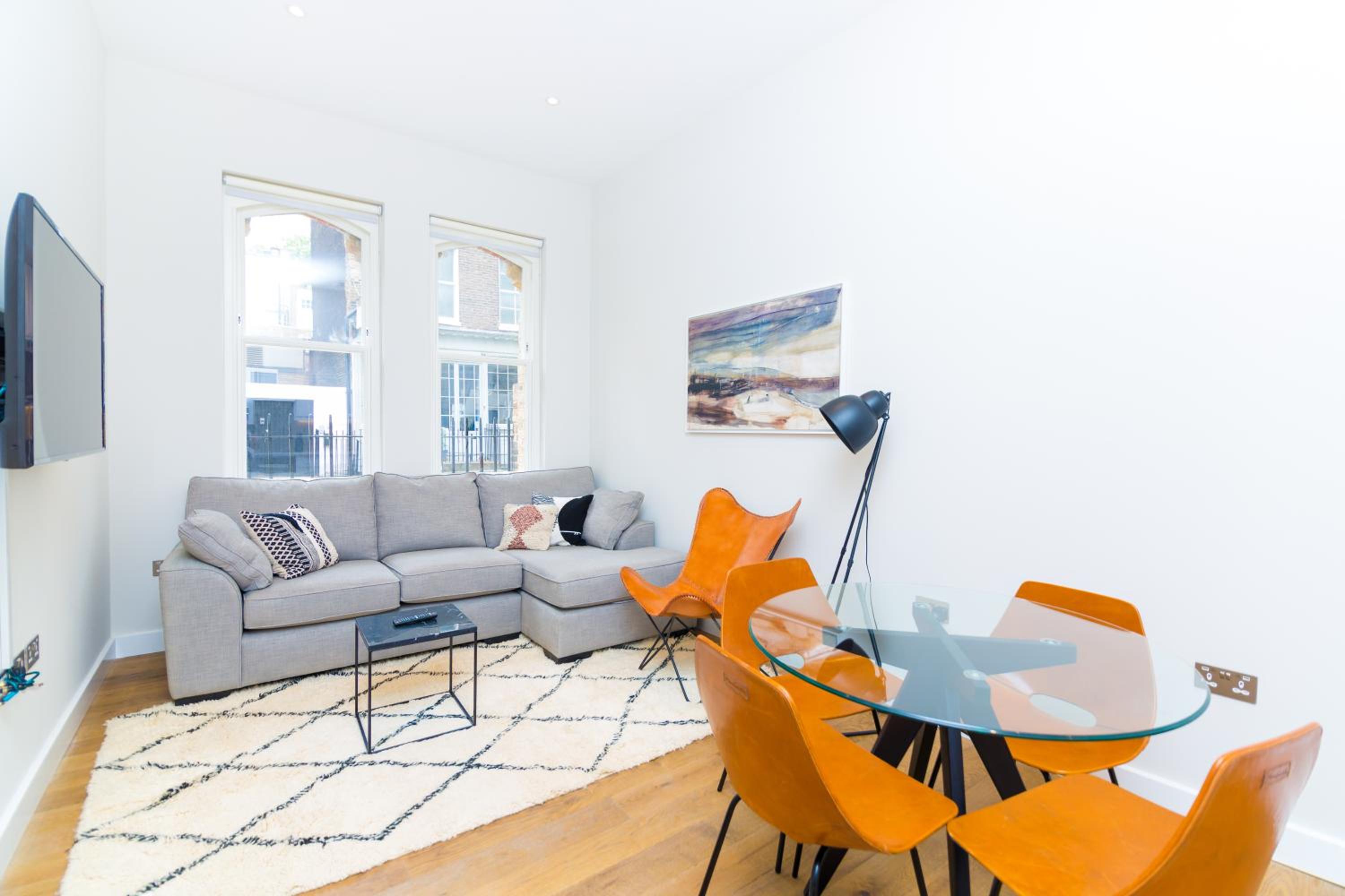 Apartment - Split Level photo 1