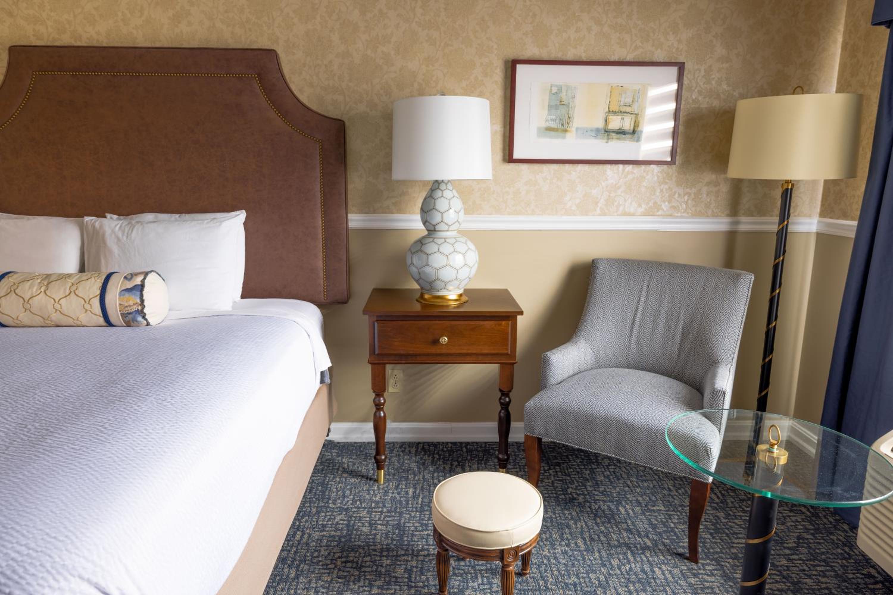 Queen Room - Photo 1