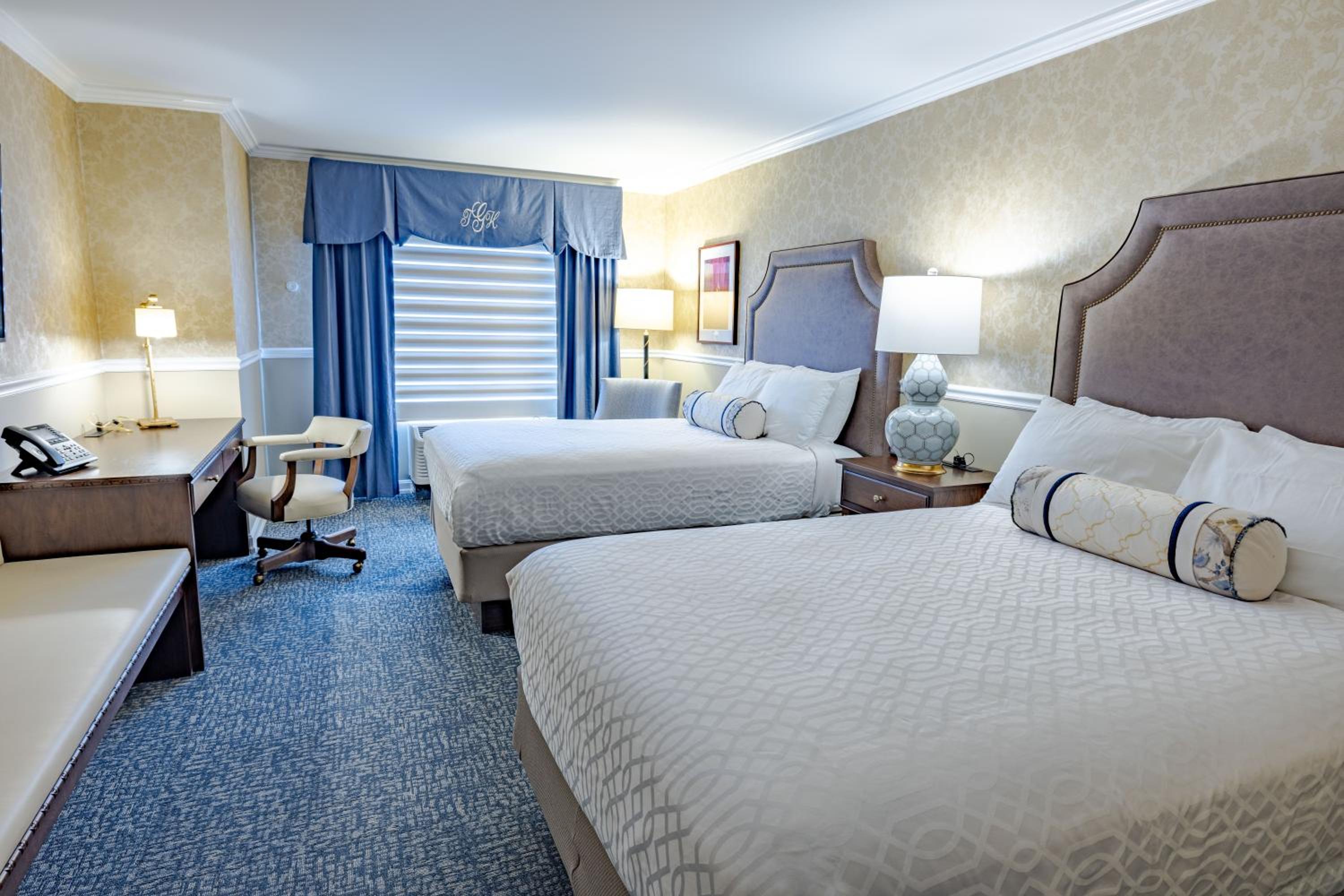 Double Room with Two Double Beds - Photo 4