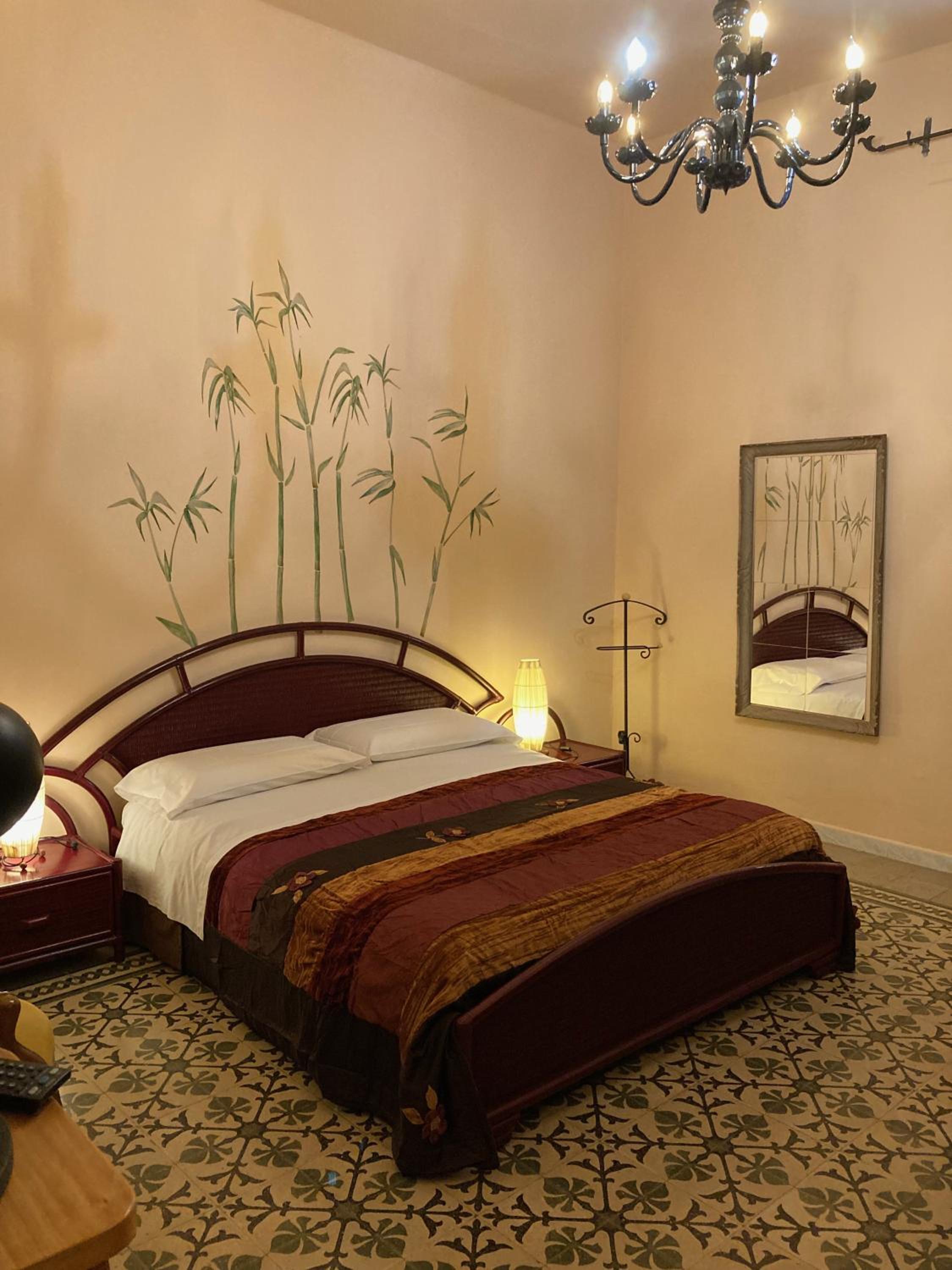 One-Bedroom Apartment With Private Garden