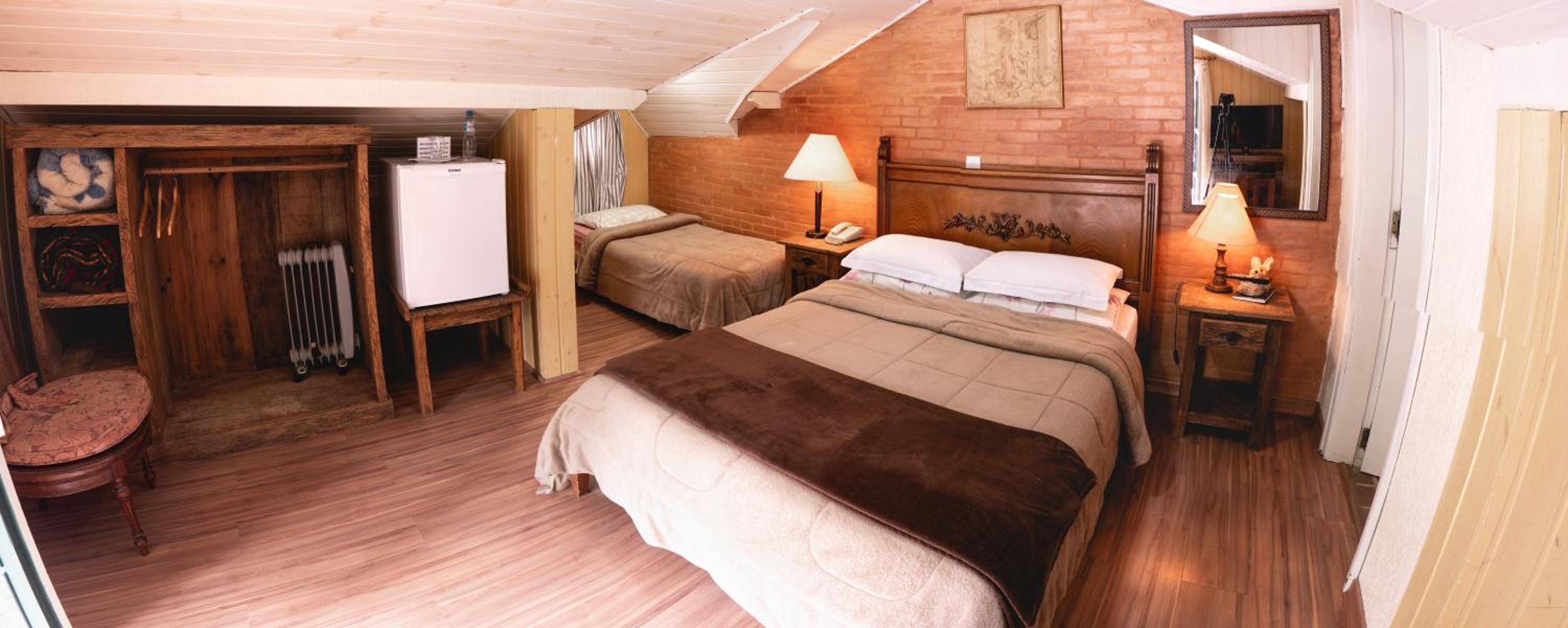 Standard Quadruple Room photo 2