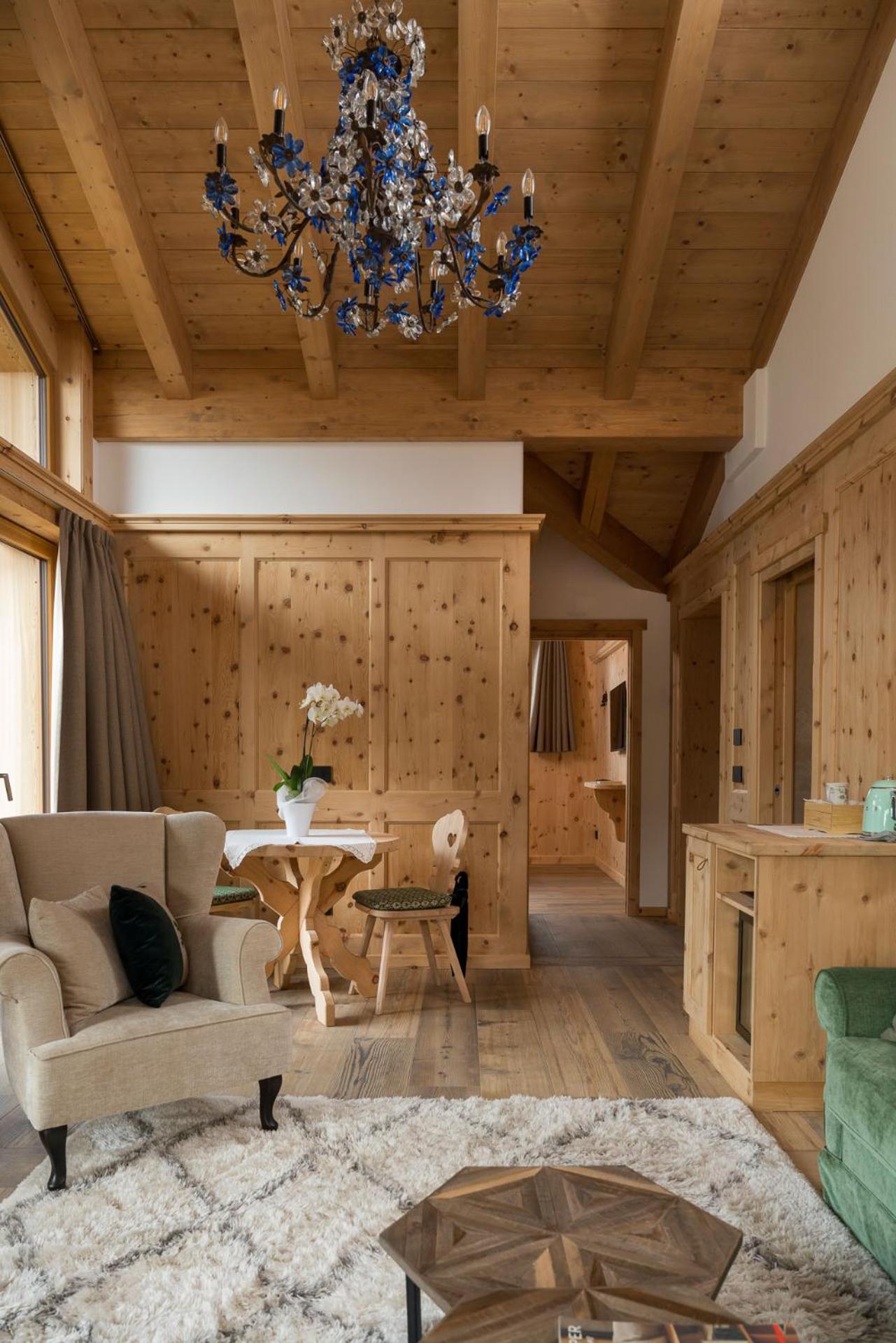 Deluxe Suite - Photo 4