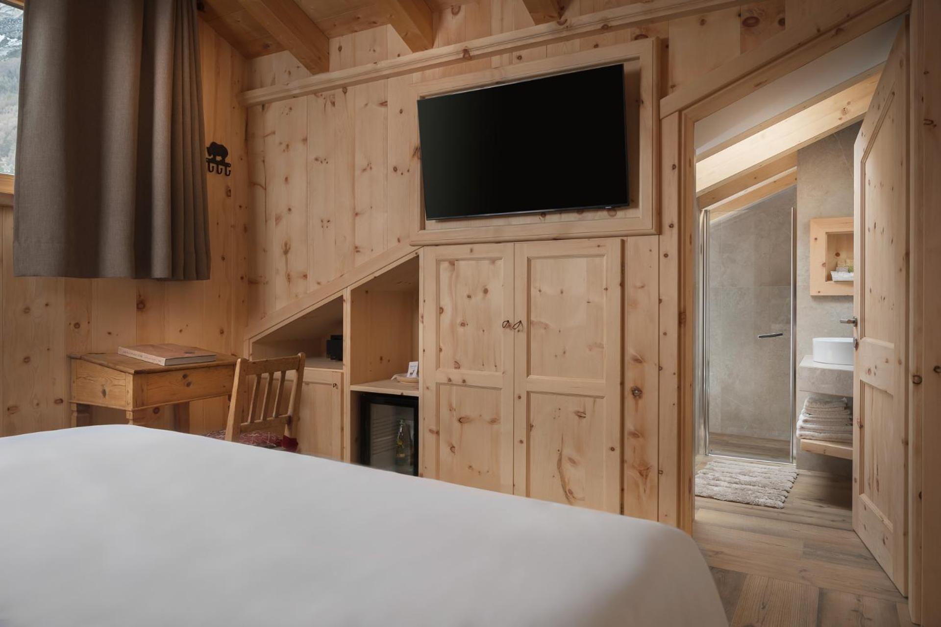 Double Room - Photo 6