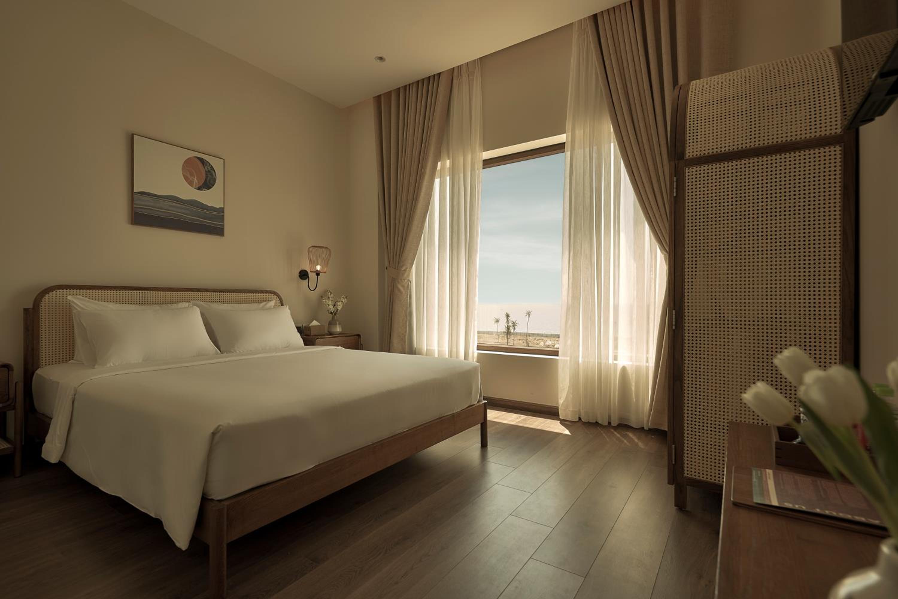 Queen Room with Sea View