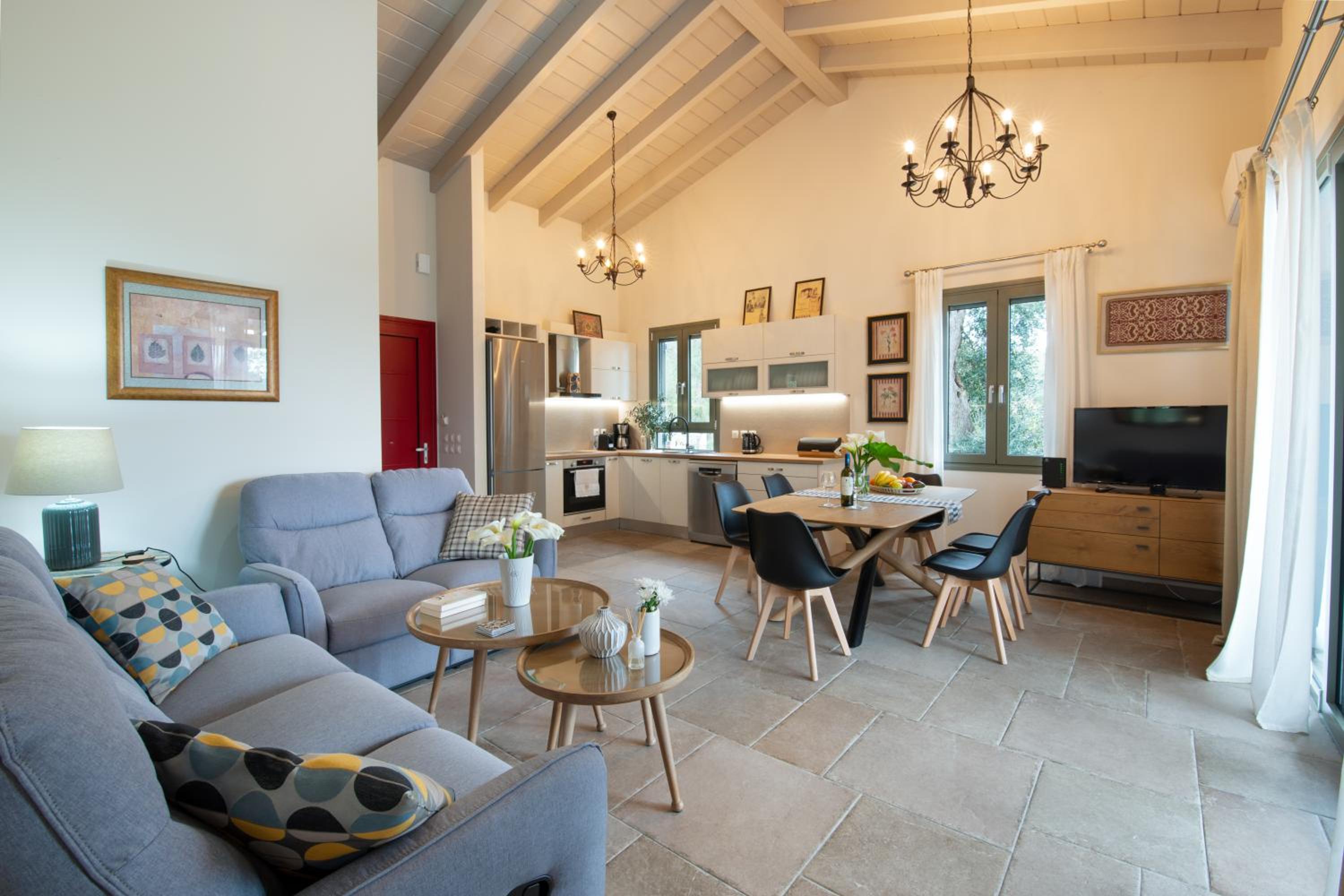 Three-Bedroom Villa photo 1
