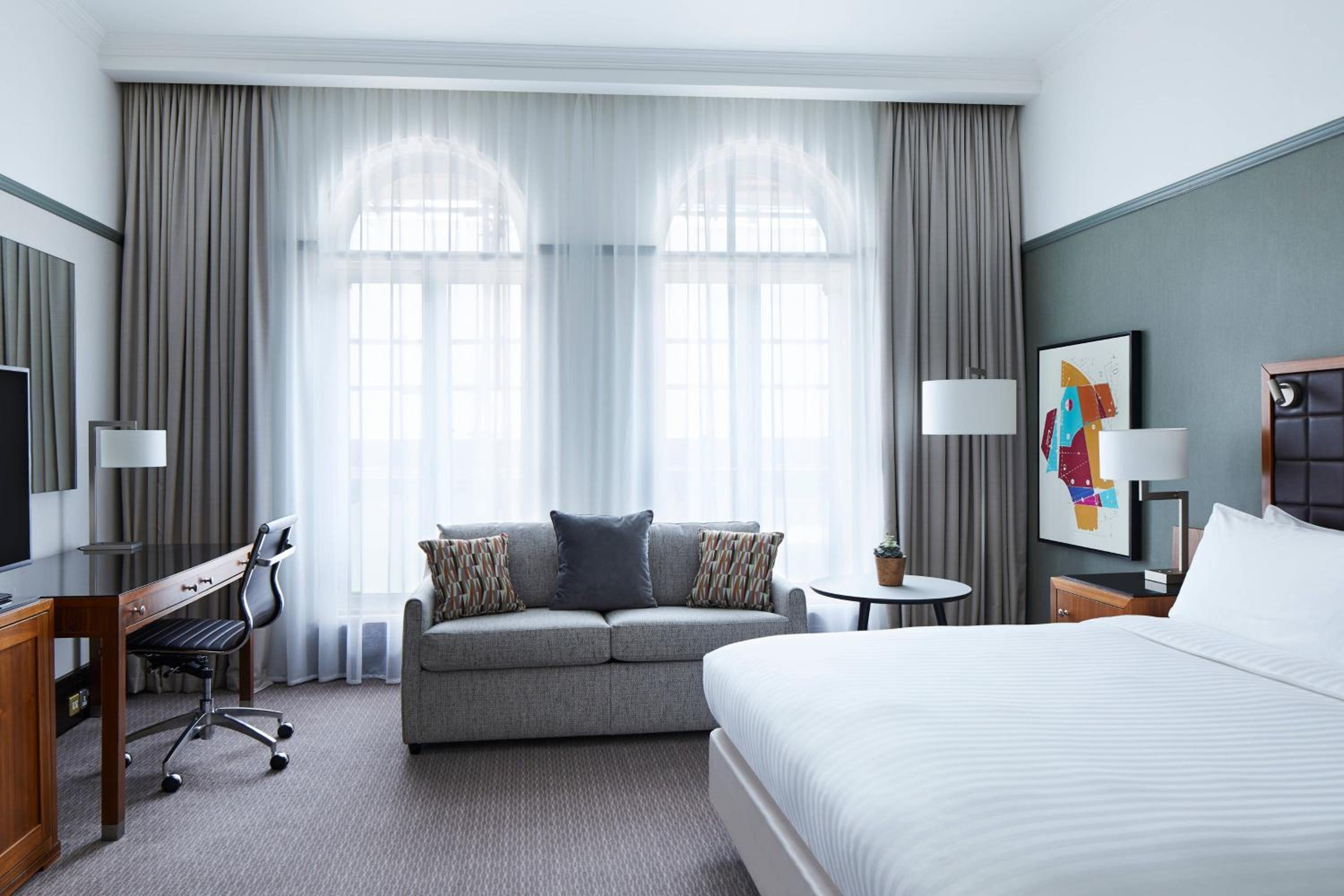 Executive King Room, Executive Lounge Access - Photo 1