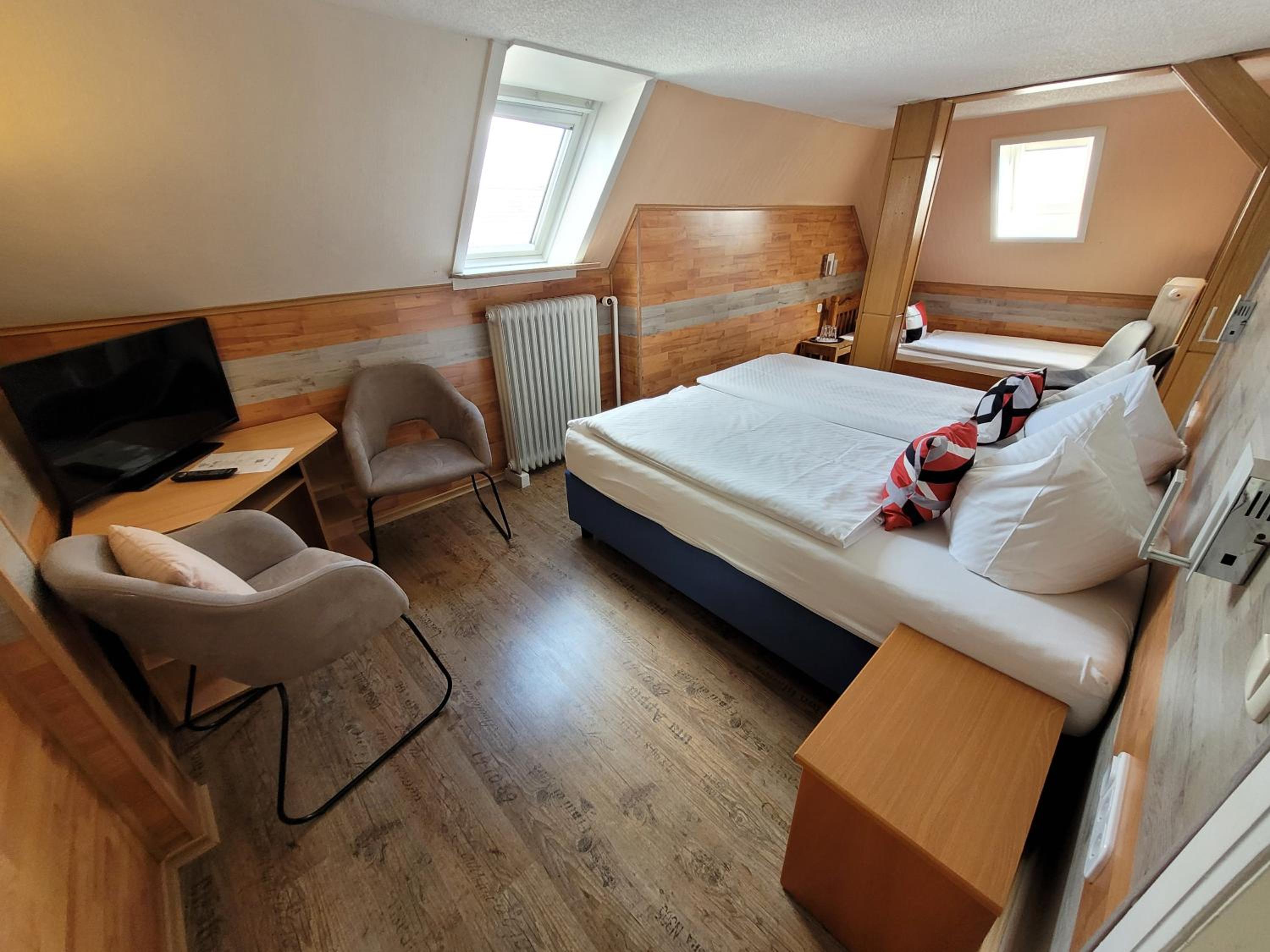 Budget Triple Room