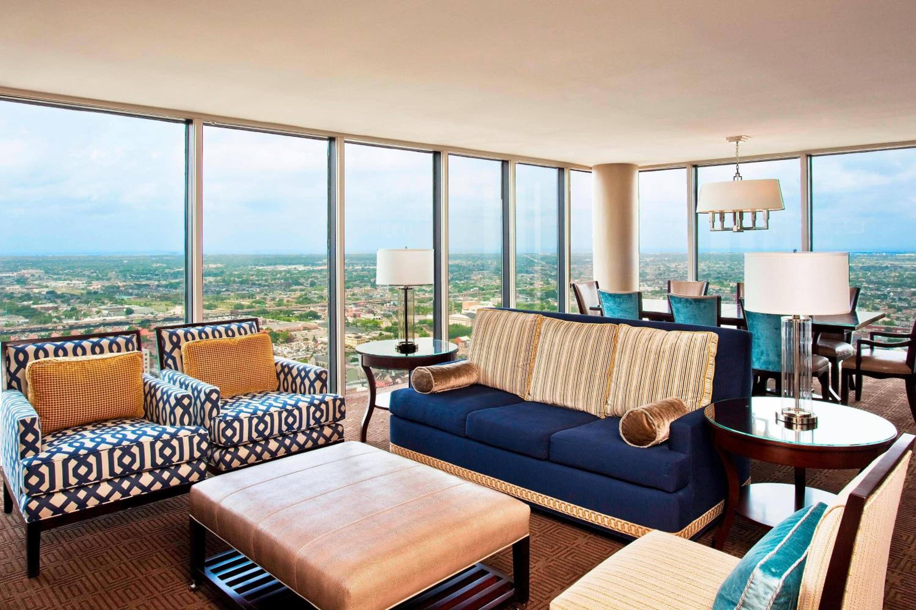Governor'S, Suite, 1 King, Sofa Bed