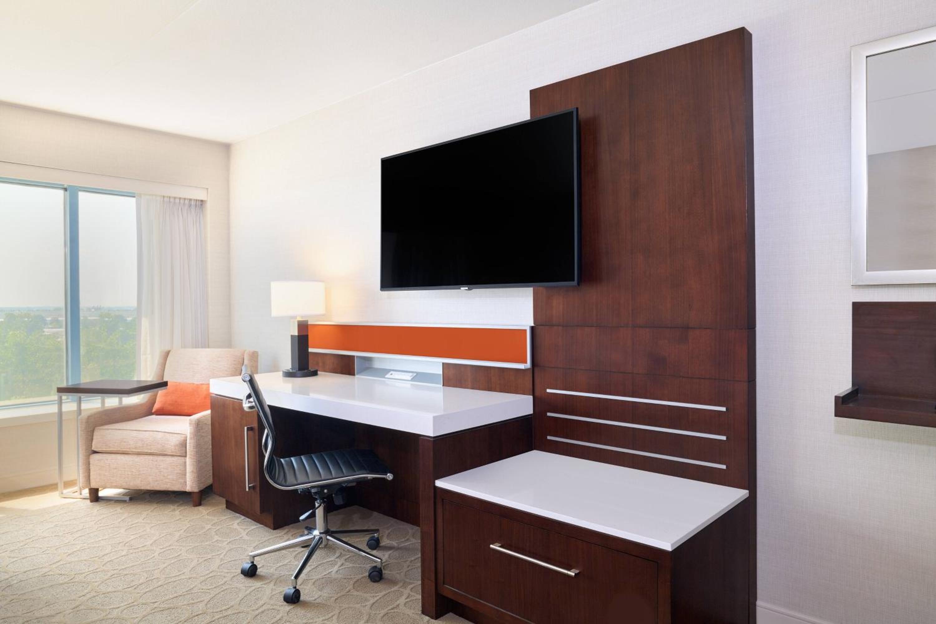 Queen Room - Photo 5