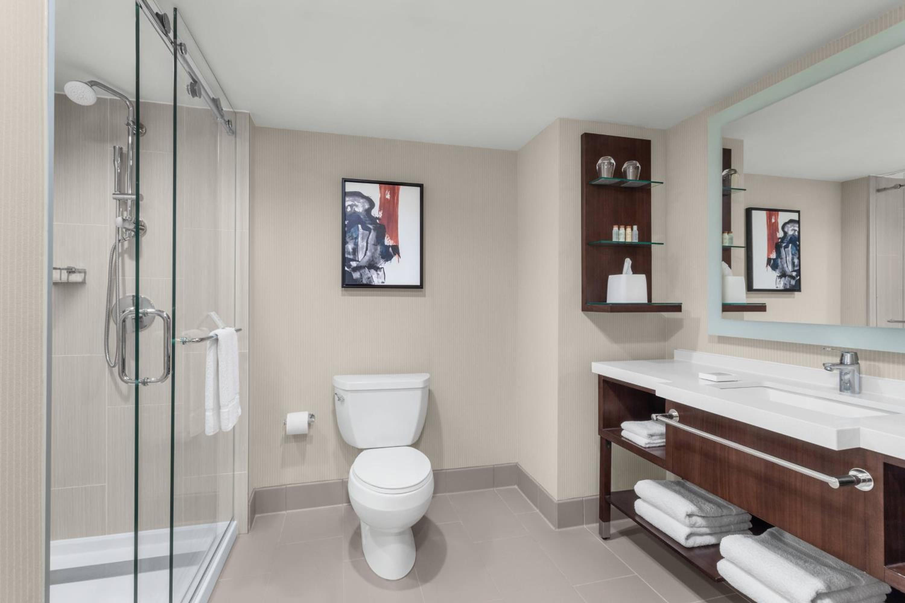 Junior King Suite - Photo 5