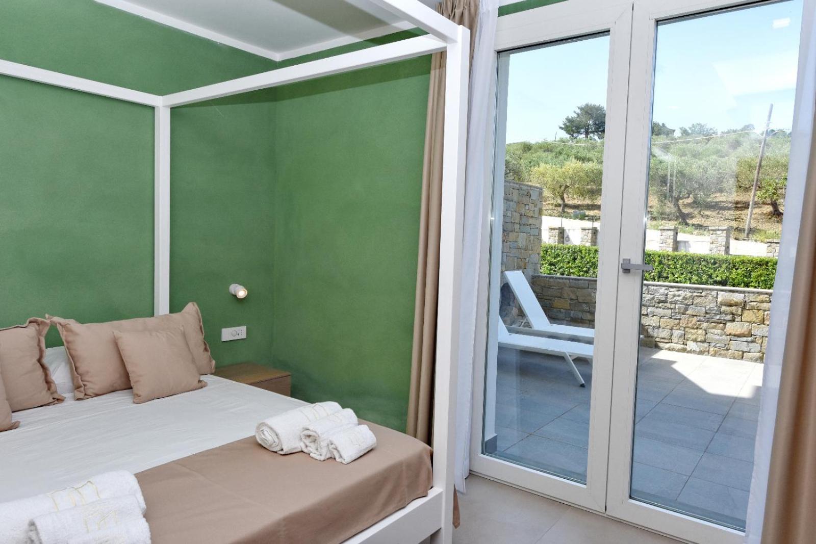 Double Room with Sea View - Photo 1