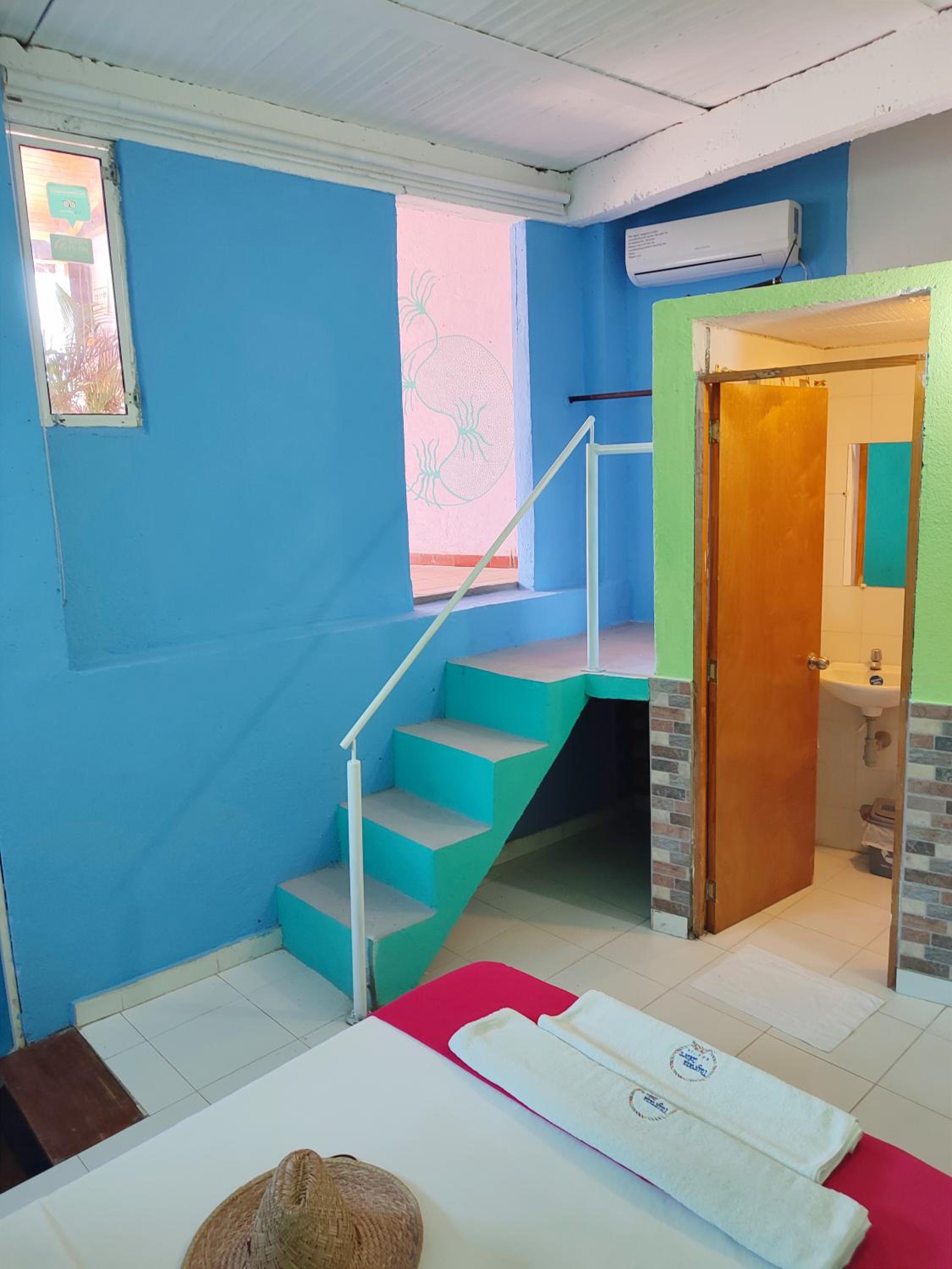 Double Room with Balcony and Sea View photo 2