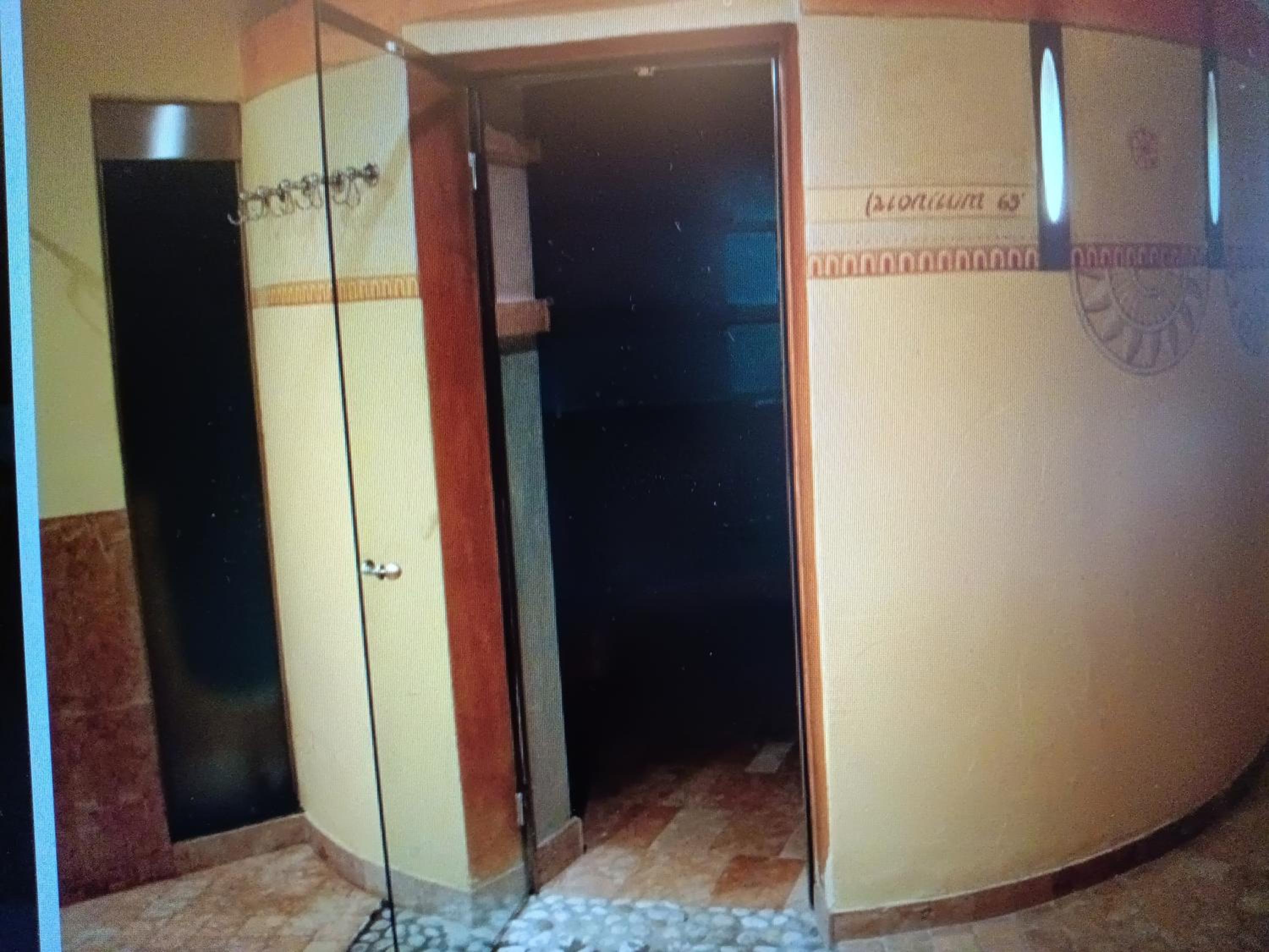 Studio Apartment - Photo 76